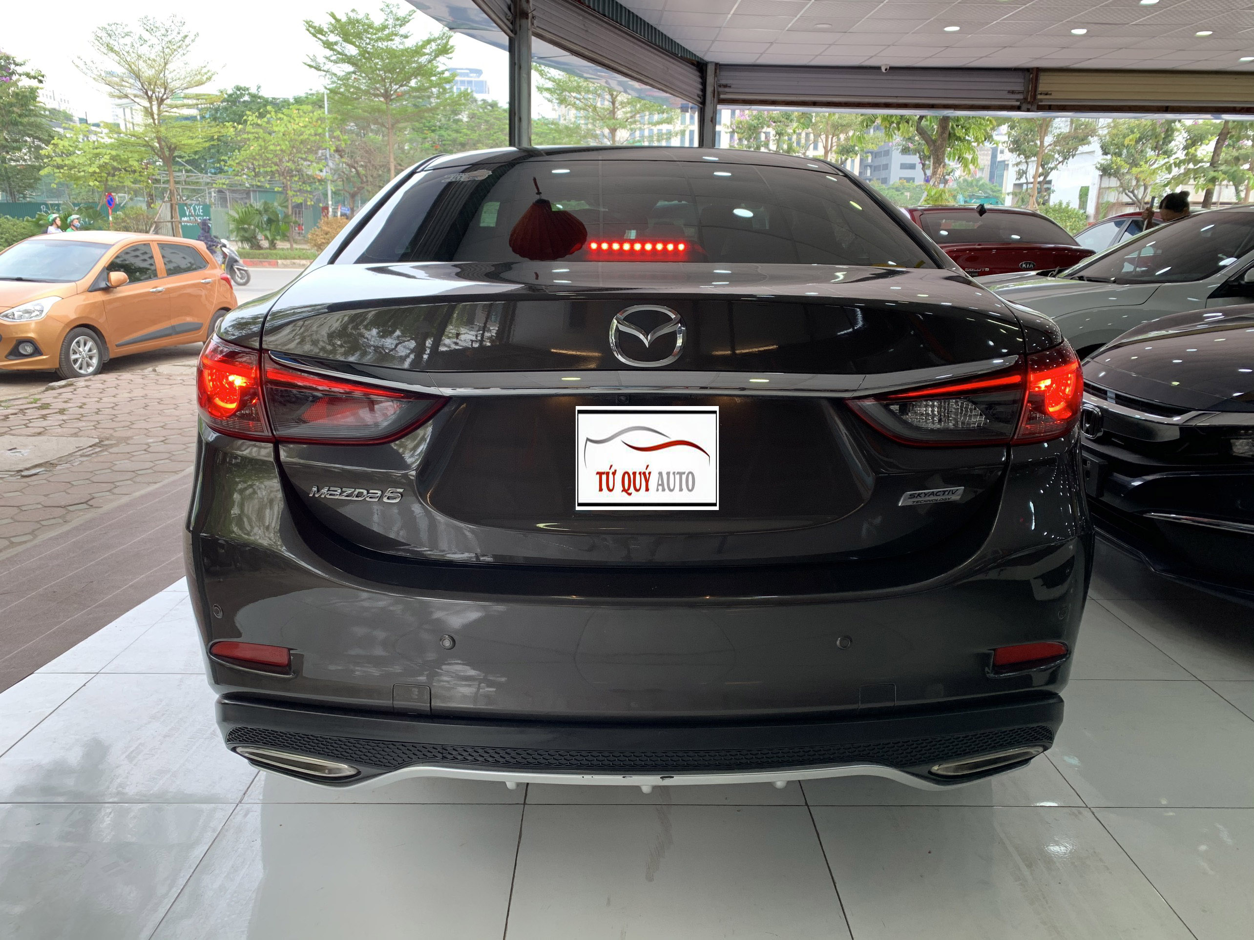 Mazda 6 2.0 Premium 2017 - 2