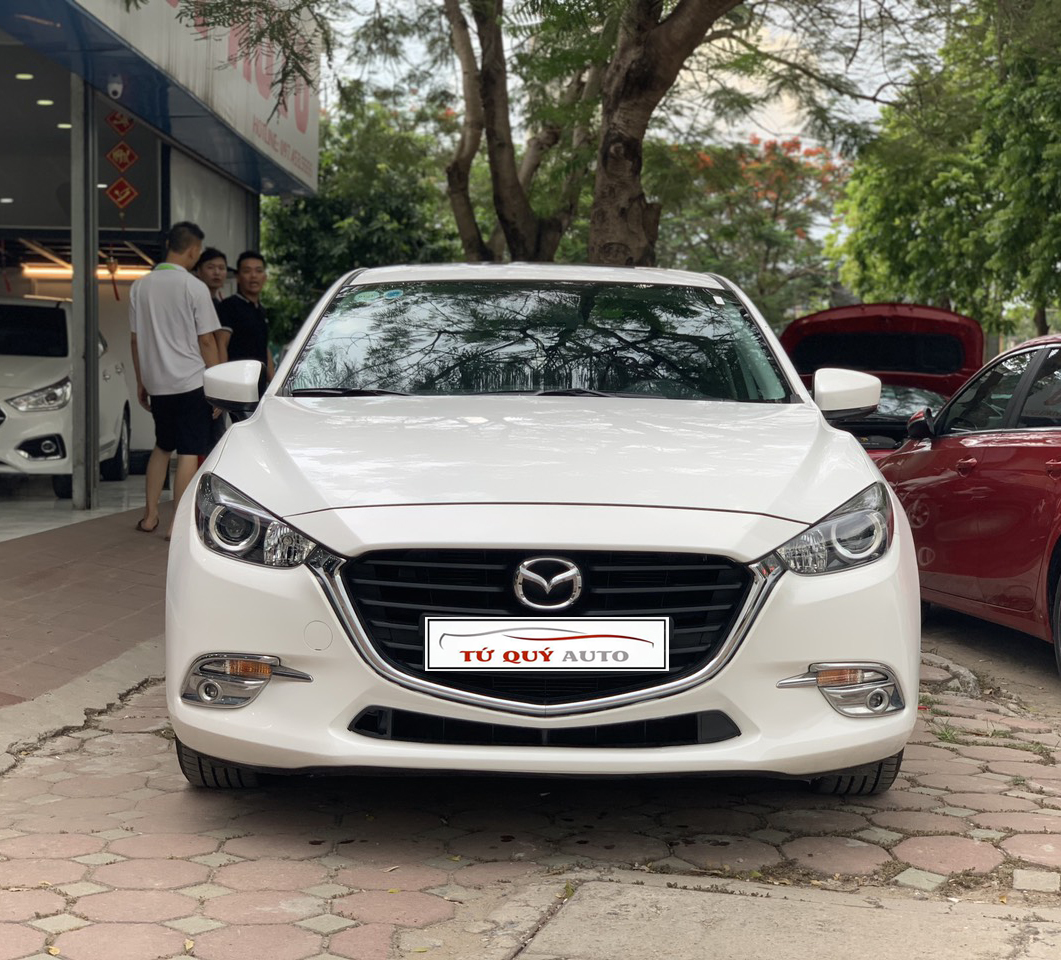 Xe Mazda 3 Sedan 1.5AT 2018 - Trắng