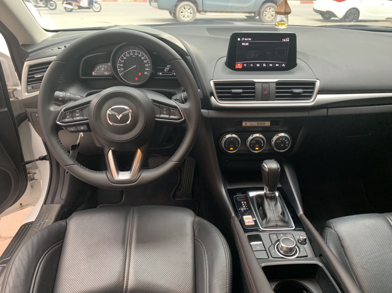 Mazda 3 Sedan 2018 - 6