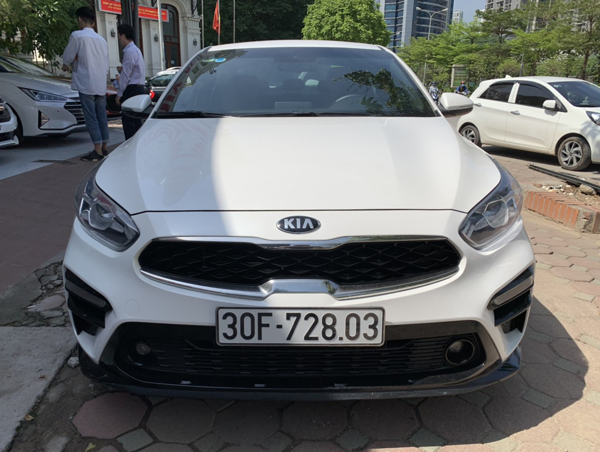 Xe Kia Cerato 2.0 Premium 2019 - Trắng