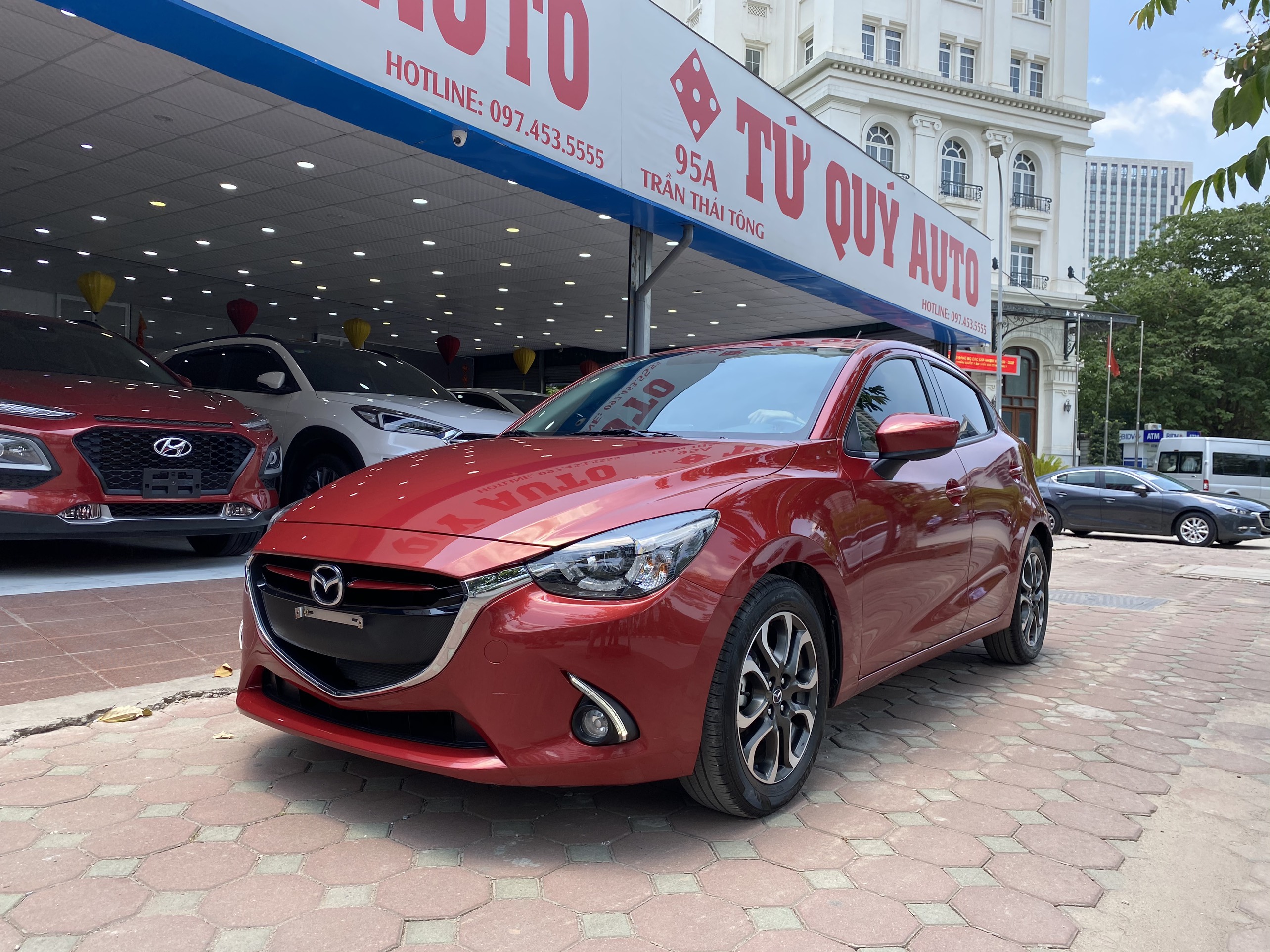 Mazda 2 HB 1.5AT 2018 - 3