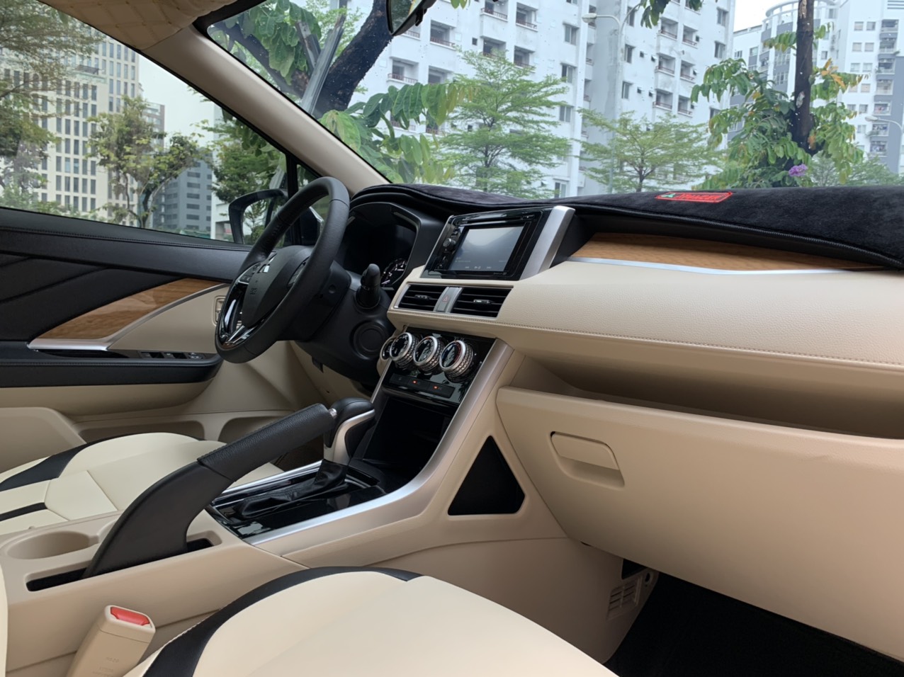 Mitsubishi Xpander 1.5AT 2019 - 8