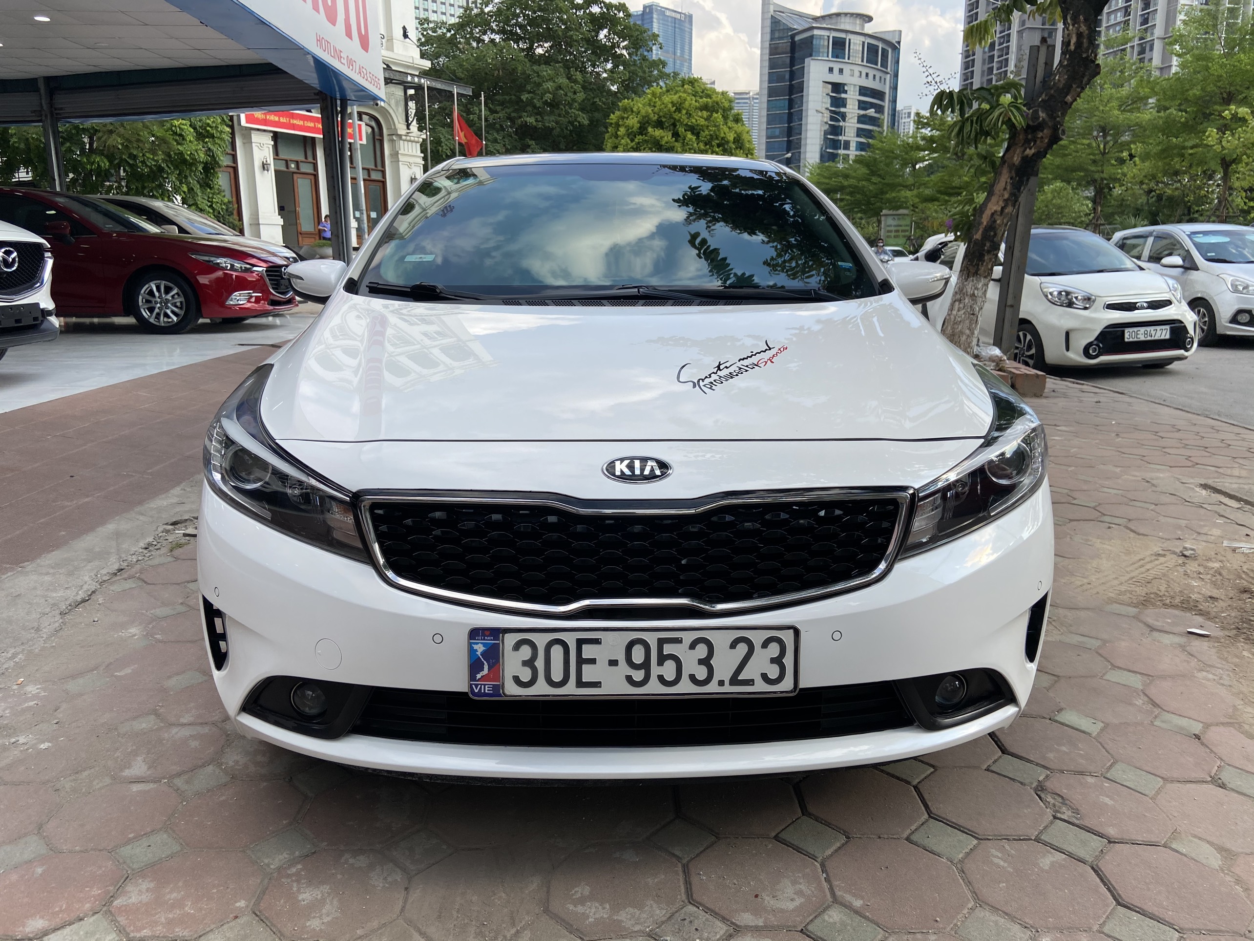 Xe Kia Cerato 1.6AT 2017 - Trắng