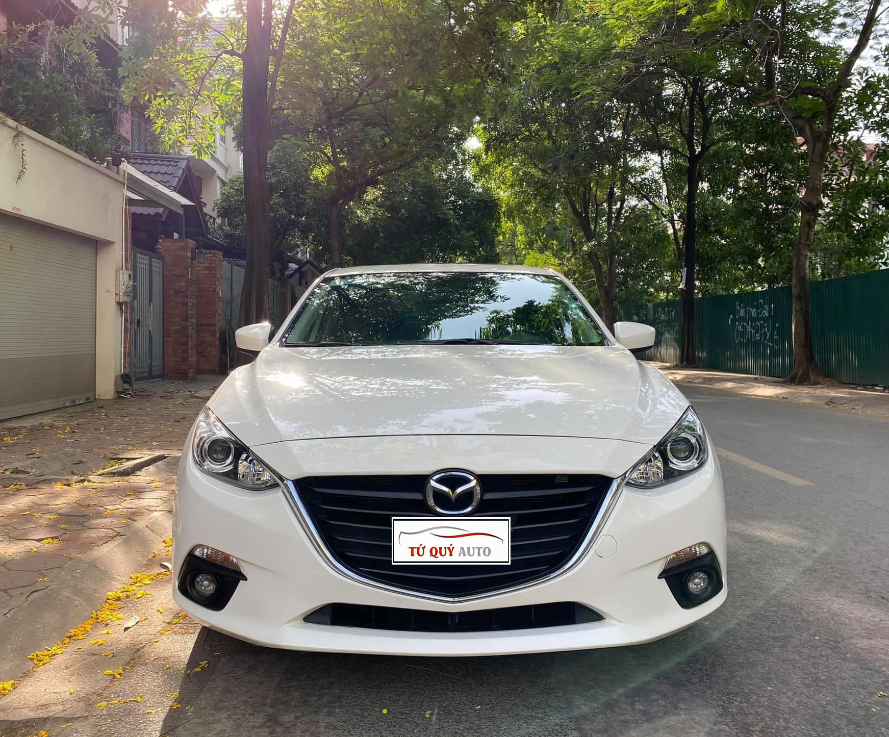 Xe Mazda 3 Sedan 1.5AT 2015 - Trắng