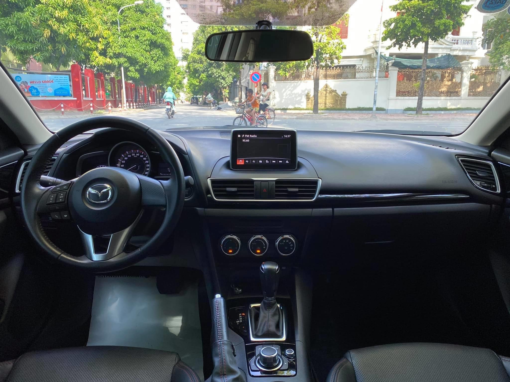 Mazda 3 Sedan 2015 - 7