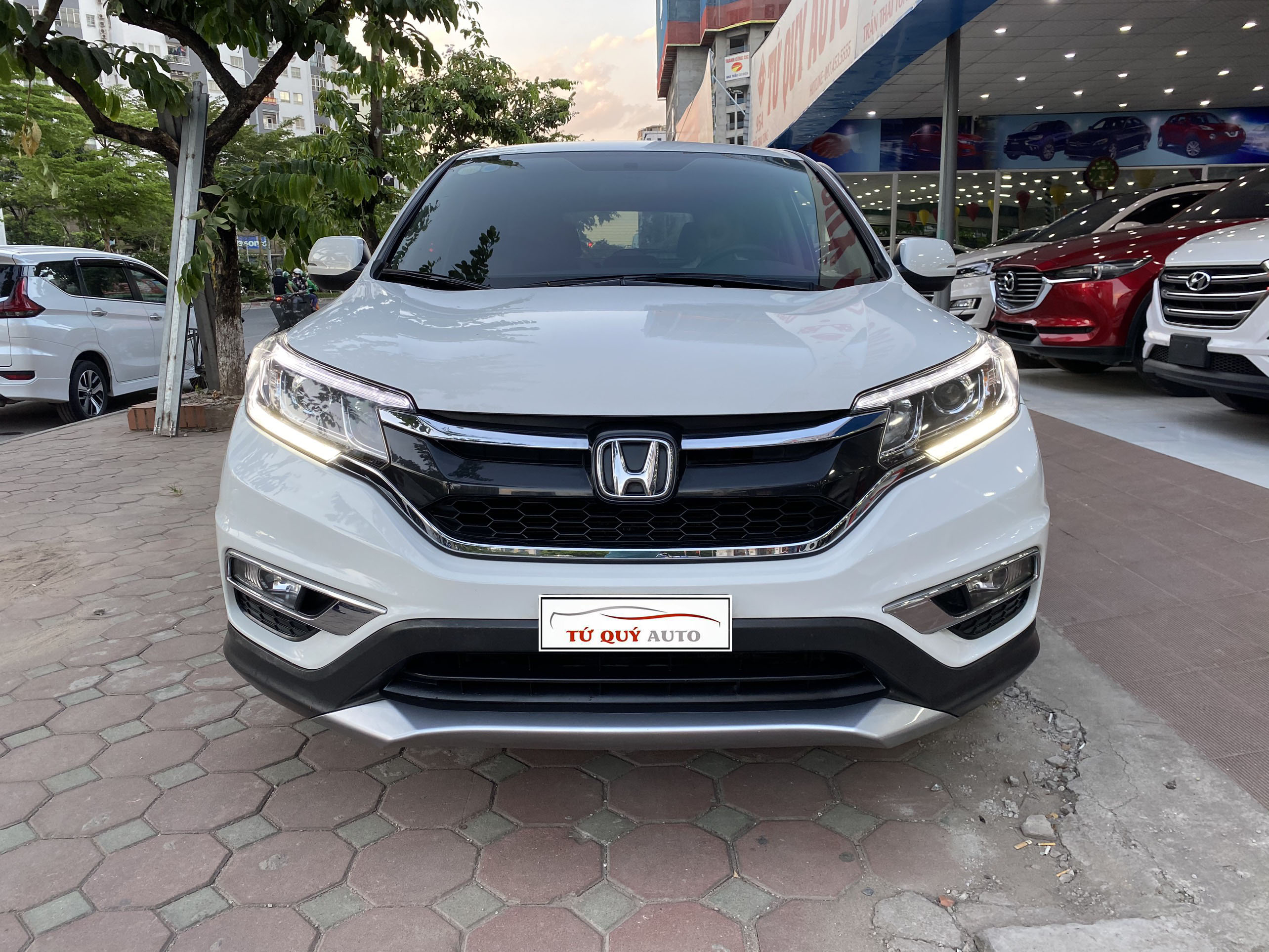 Xe Honda CRV 2.0AT 2015 - Trắng