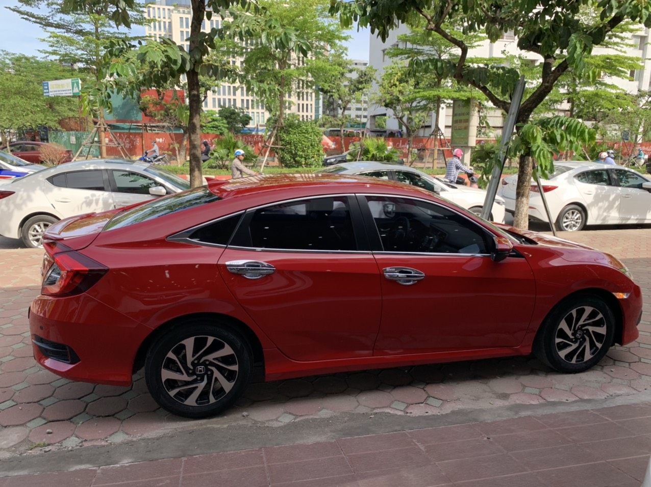 Honda Civic 1.8E 2018 - 5