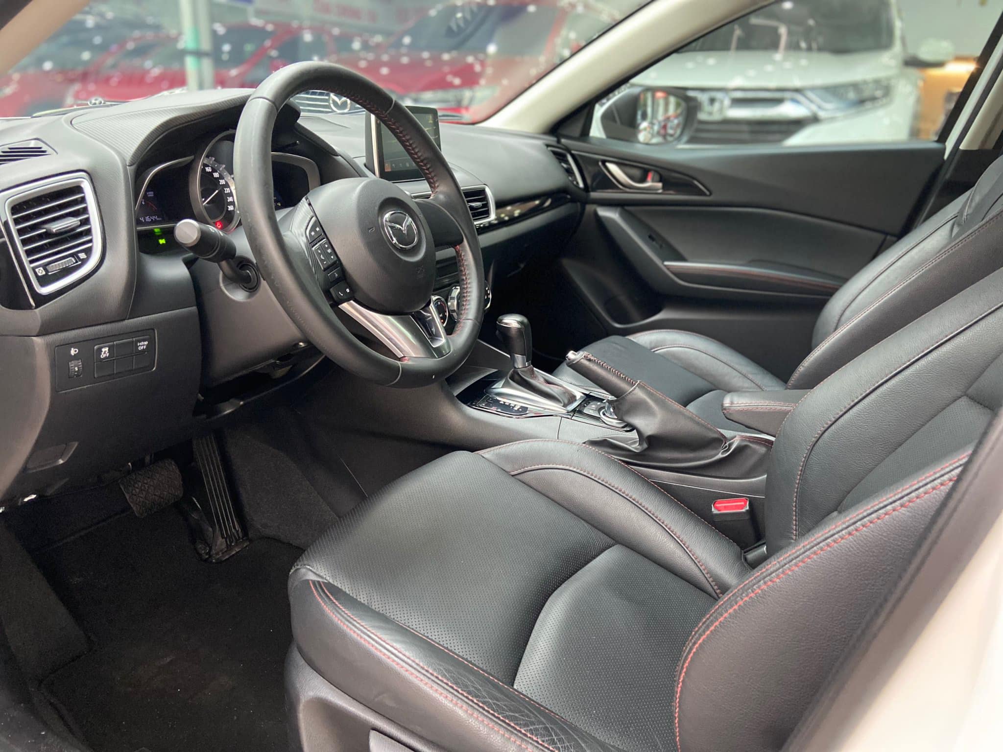 Mazda 3 Sedan 2015 - 6