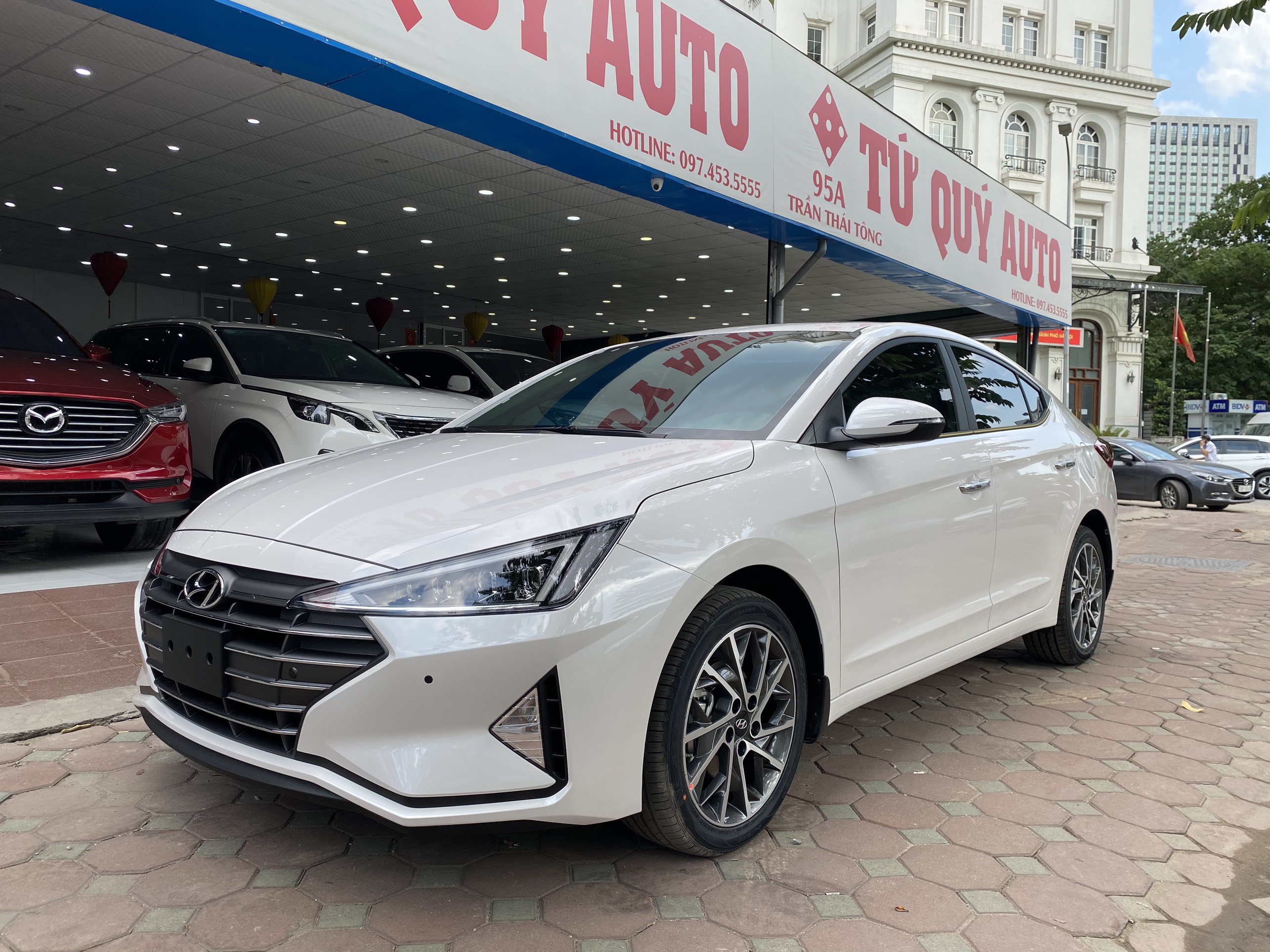 Hyundai Elantra 2.0AT 2020 - 3