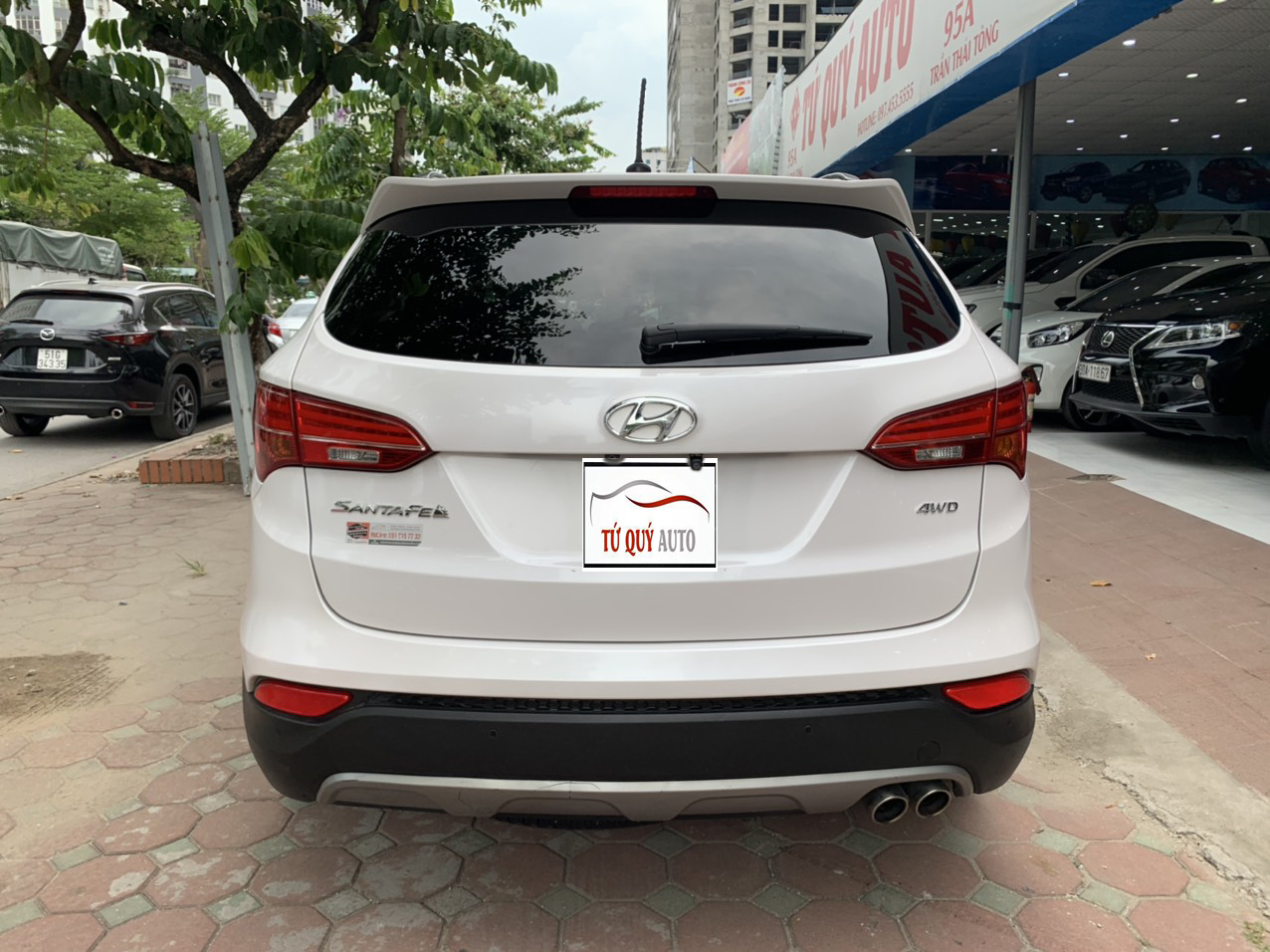 Hyundai SantaFe 2.4AWD 2015 - 2