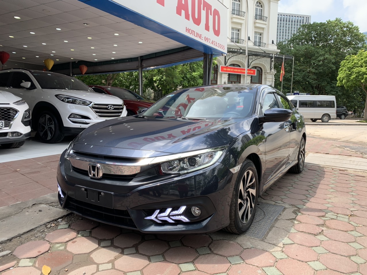 Honda Civic 1.8E 2018 - 3