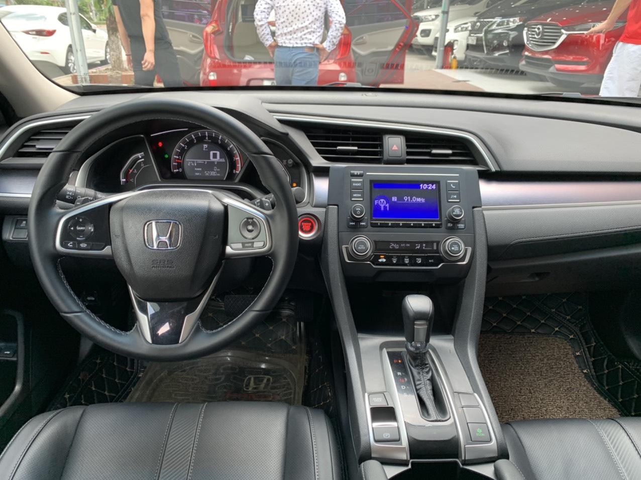 Honda Civic 1.8E 2018 - 6