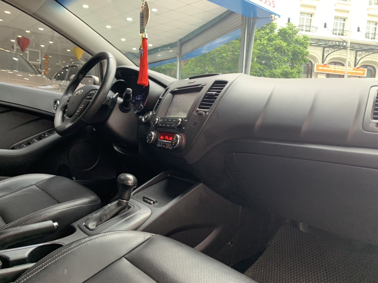 Kia K3 1.6AT 2014 - 8