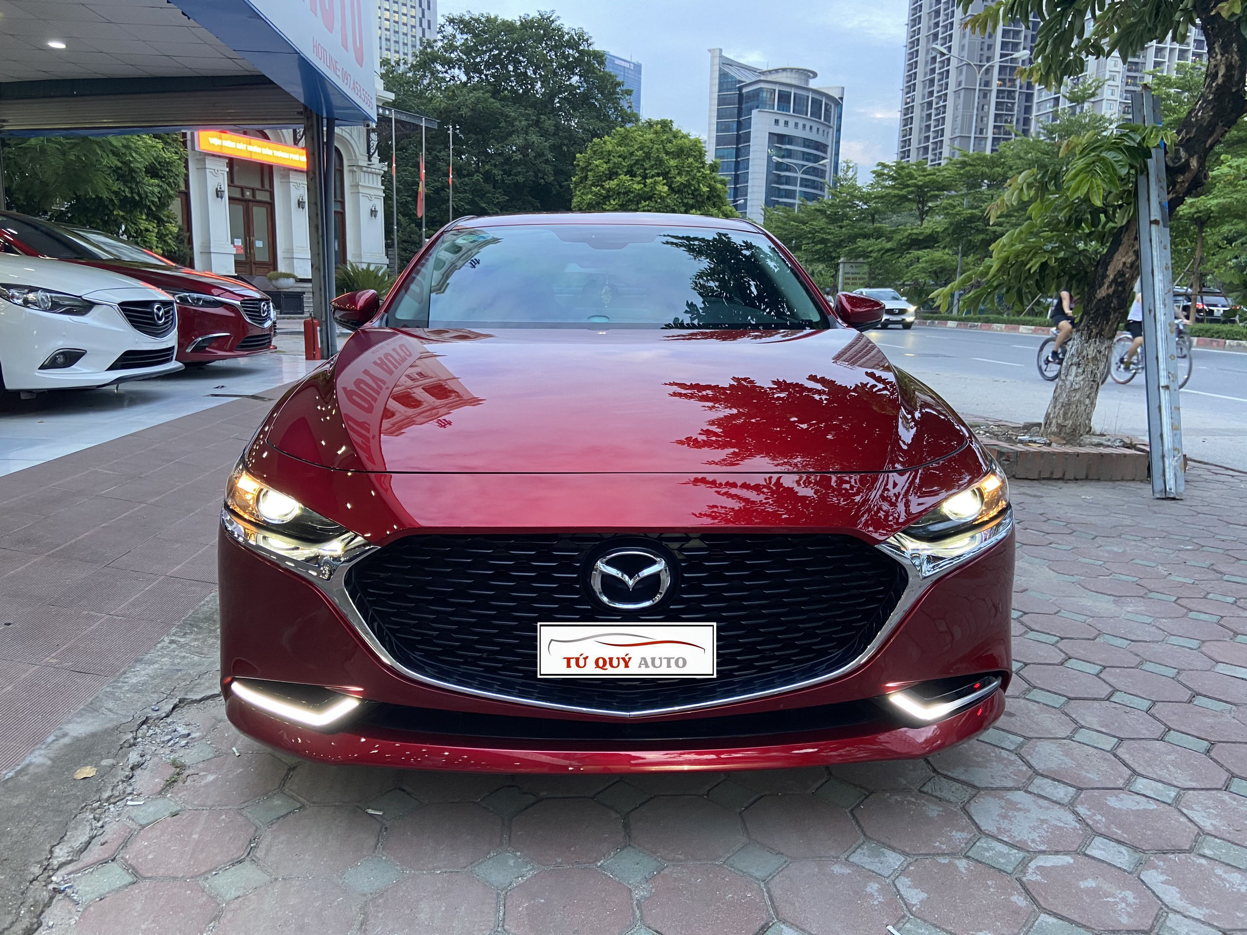 Xe Mazda 3 1.5 Luxury 2019 Model 2020 - Đỏ Pha Lê