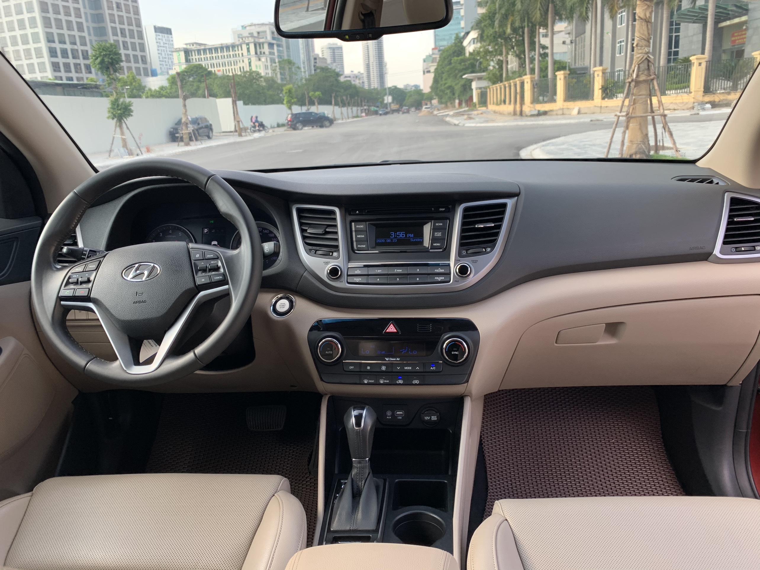 Hyundai Tucson 2.0AT 2016 - 6