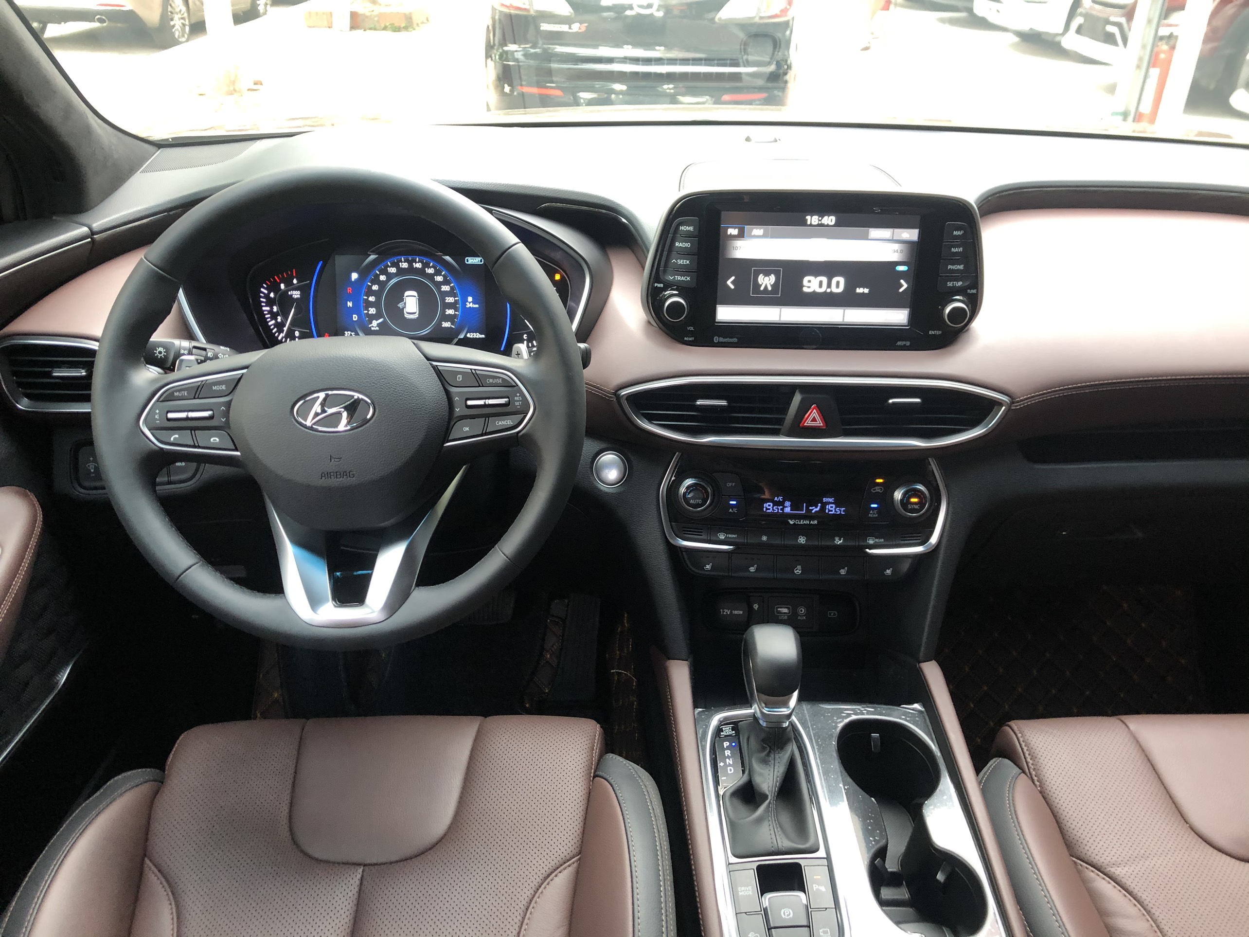 Hyundai Santa-Fe Premium 2.2CRDi 2019 - 6