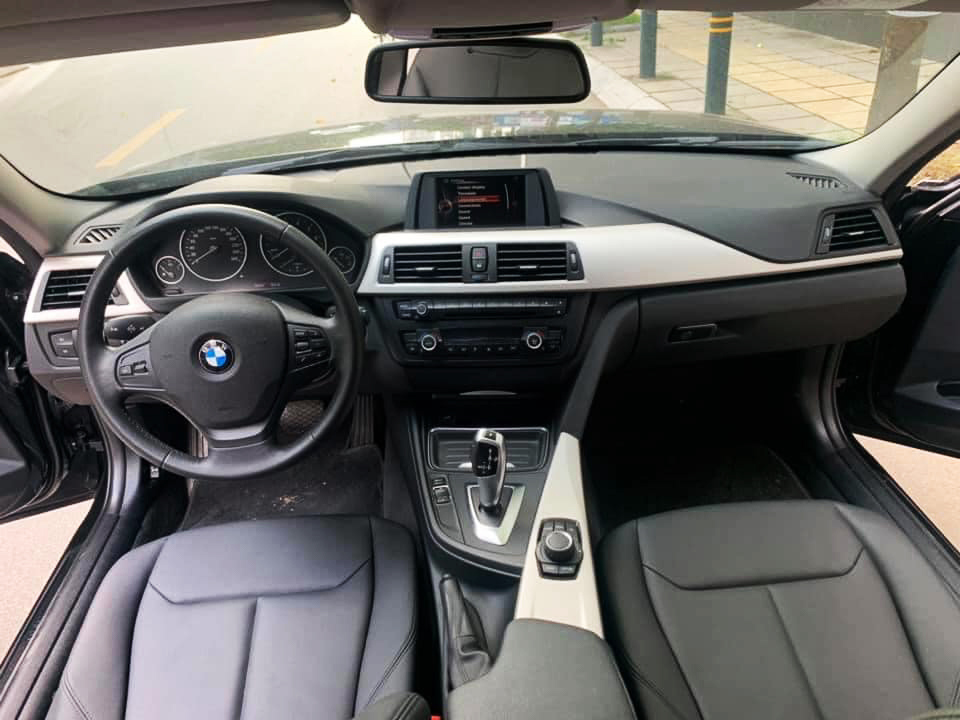 BMW 320i 2014 - 6