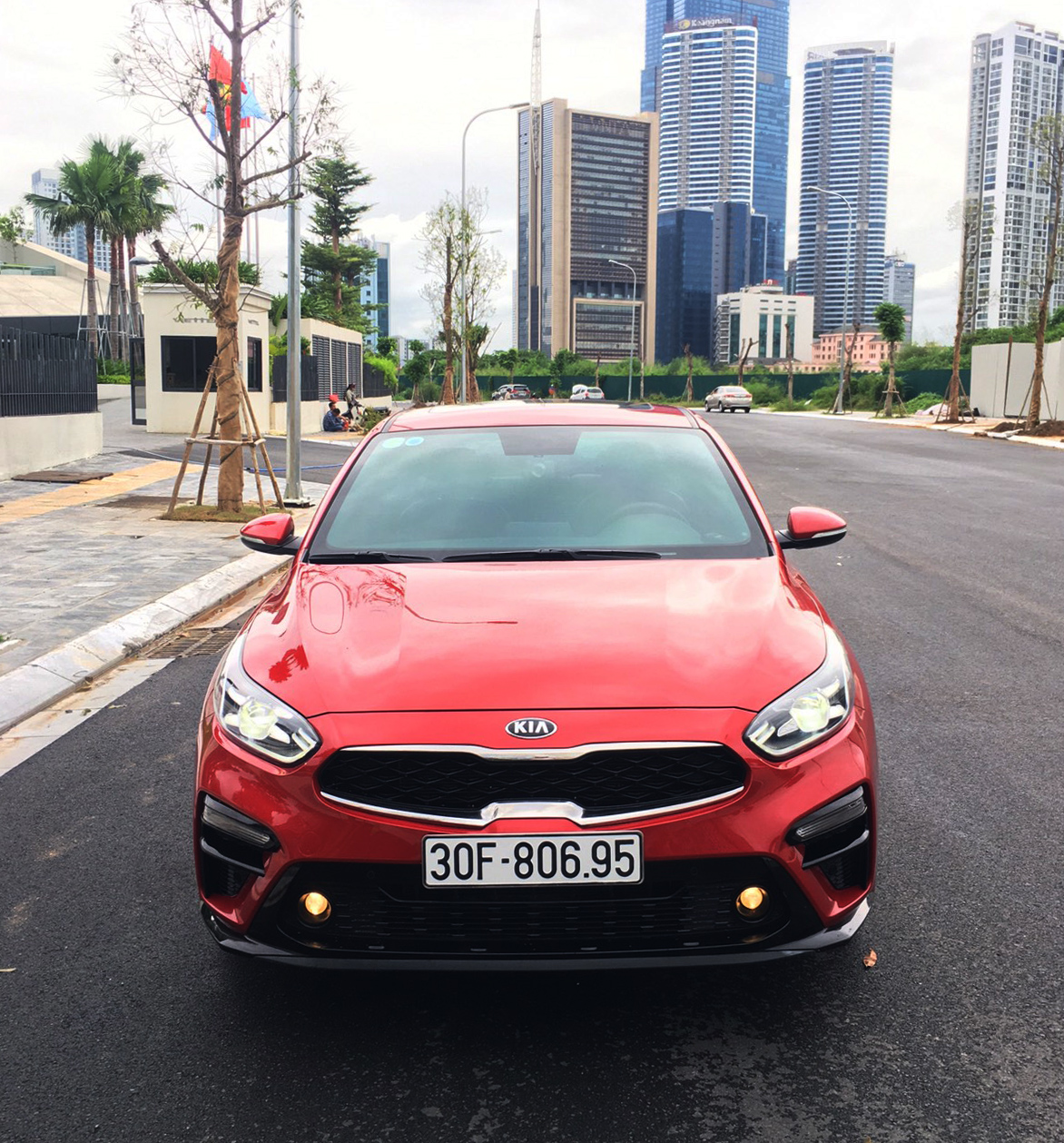 Xe Kia Cerato Premium 2.0AT 2019 - Đỏ