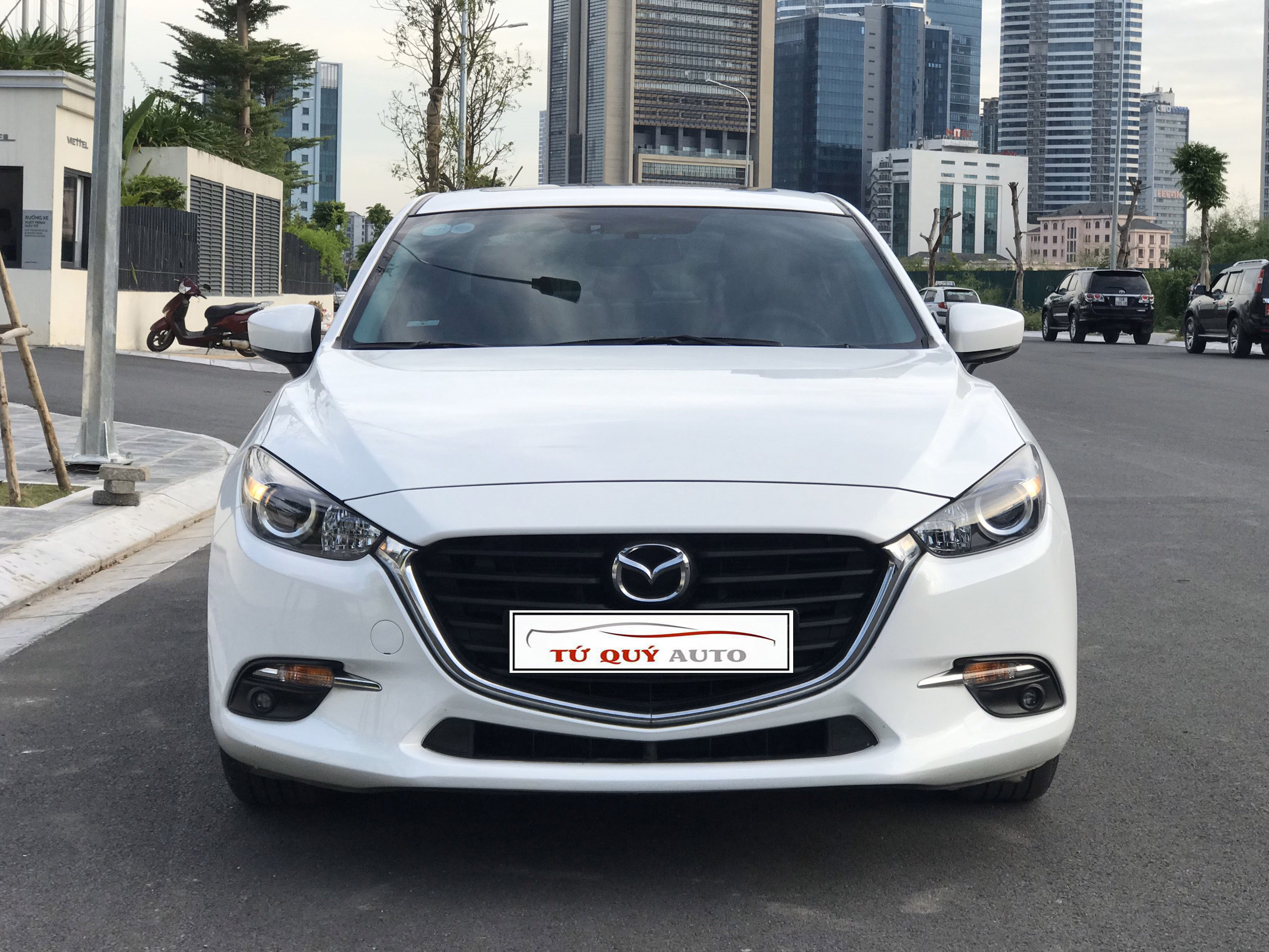 Xe Mazda 3 1.5AT 2019 - Trắng