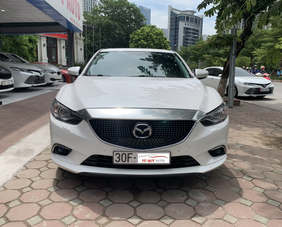 Xe Mazda 6 2.5AT Premium 2016 - Trắng