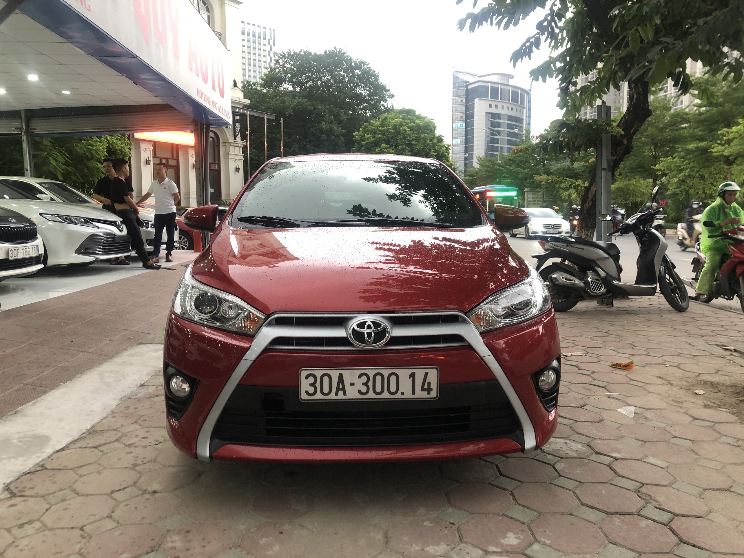 Xe Toyota Yaris 1.3G 2014 - Đỏ