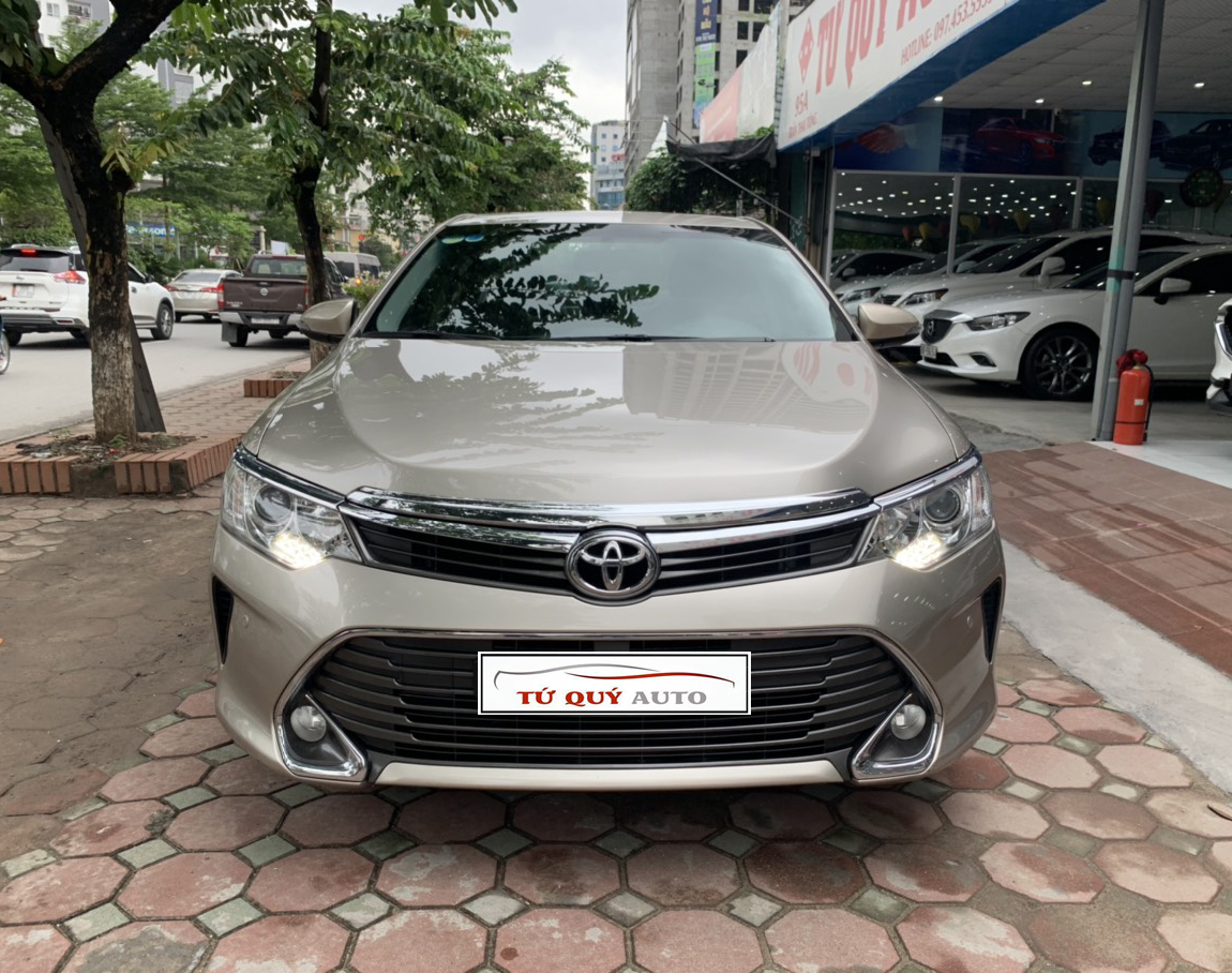 Xe Toyota Camry 2.5Q 2016 - Vàng Cát