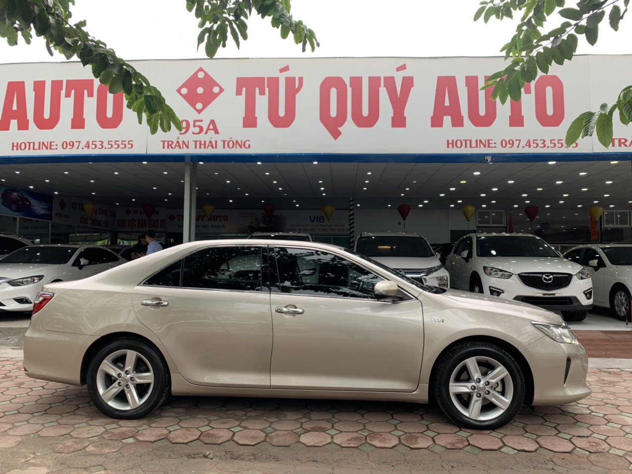 Toyota Camry 2.5Q 2016 - 5