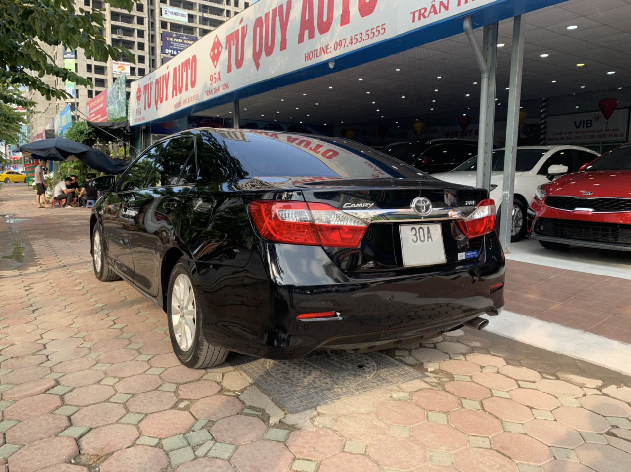 Toyota Camry 2.0E 2013 - 5