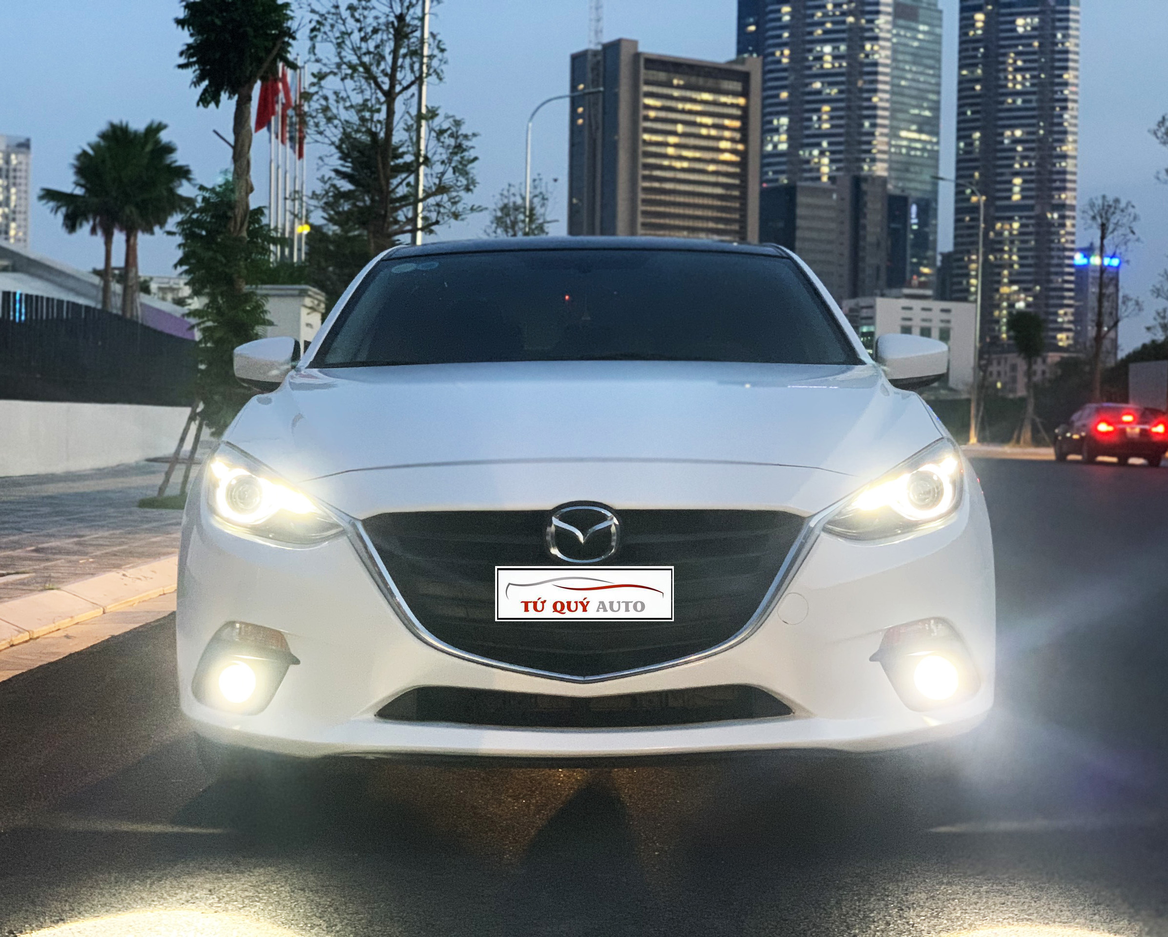 Xe Mazda 3 1.5AT 2015 - Trắng