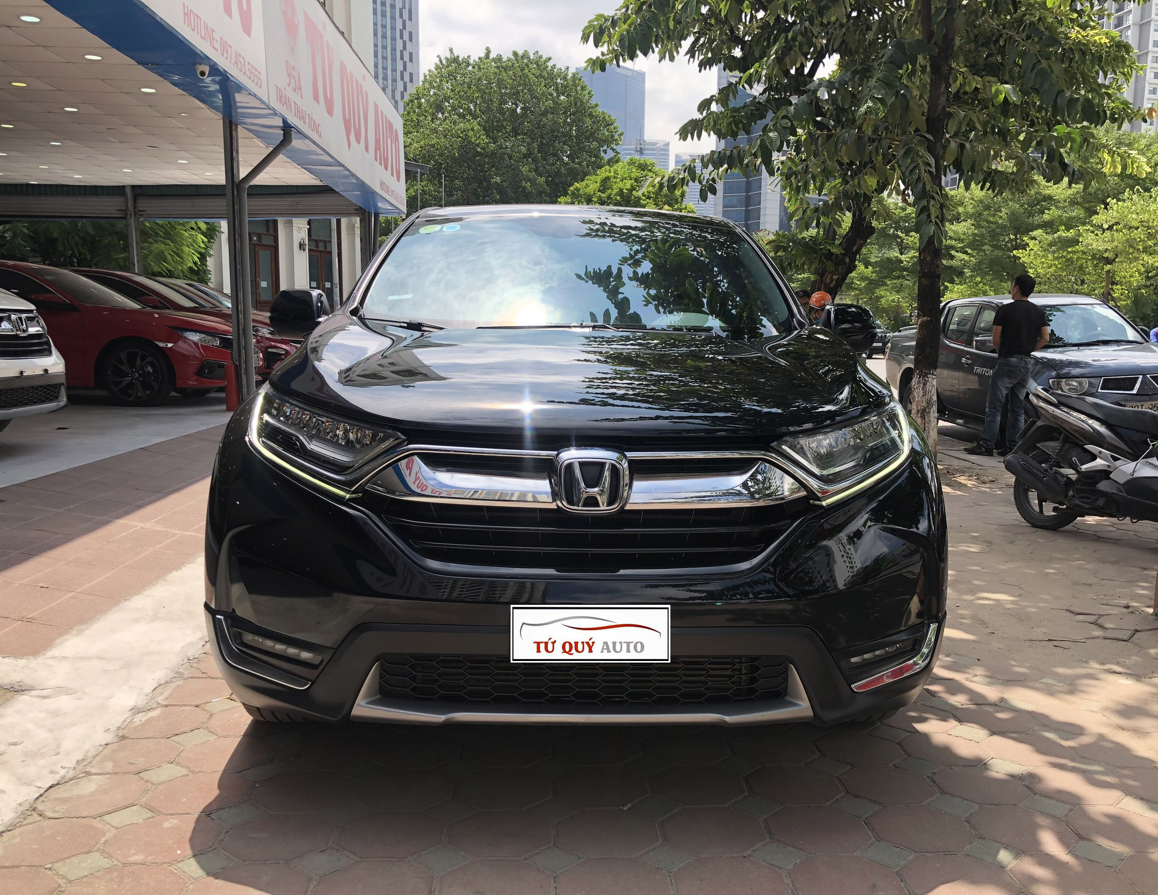 Xe Honda CRV TOP 1.5Turbo 2017 - Đen