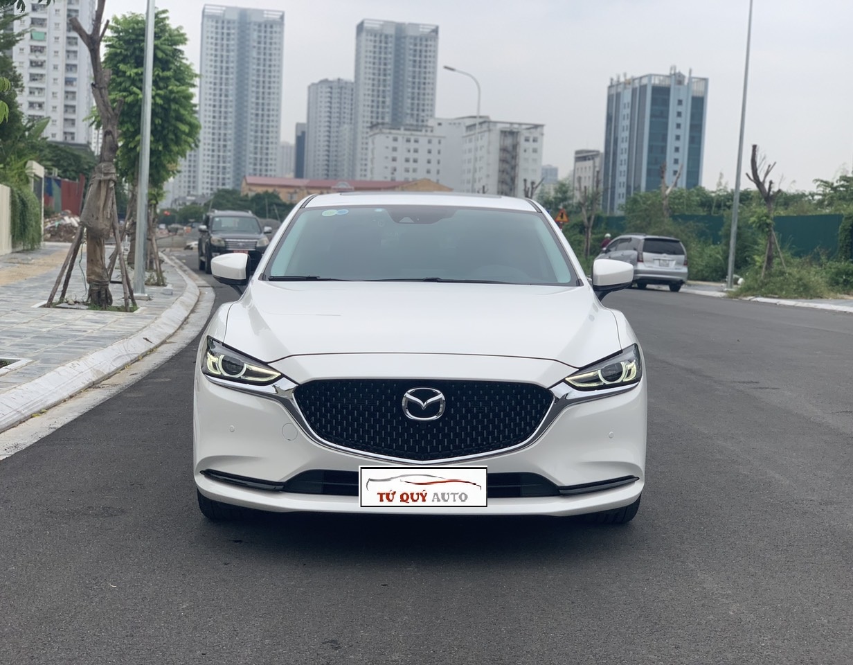 Xe Mazda 6 Premium 2.0AT 2020 - Trắng