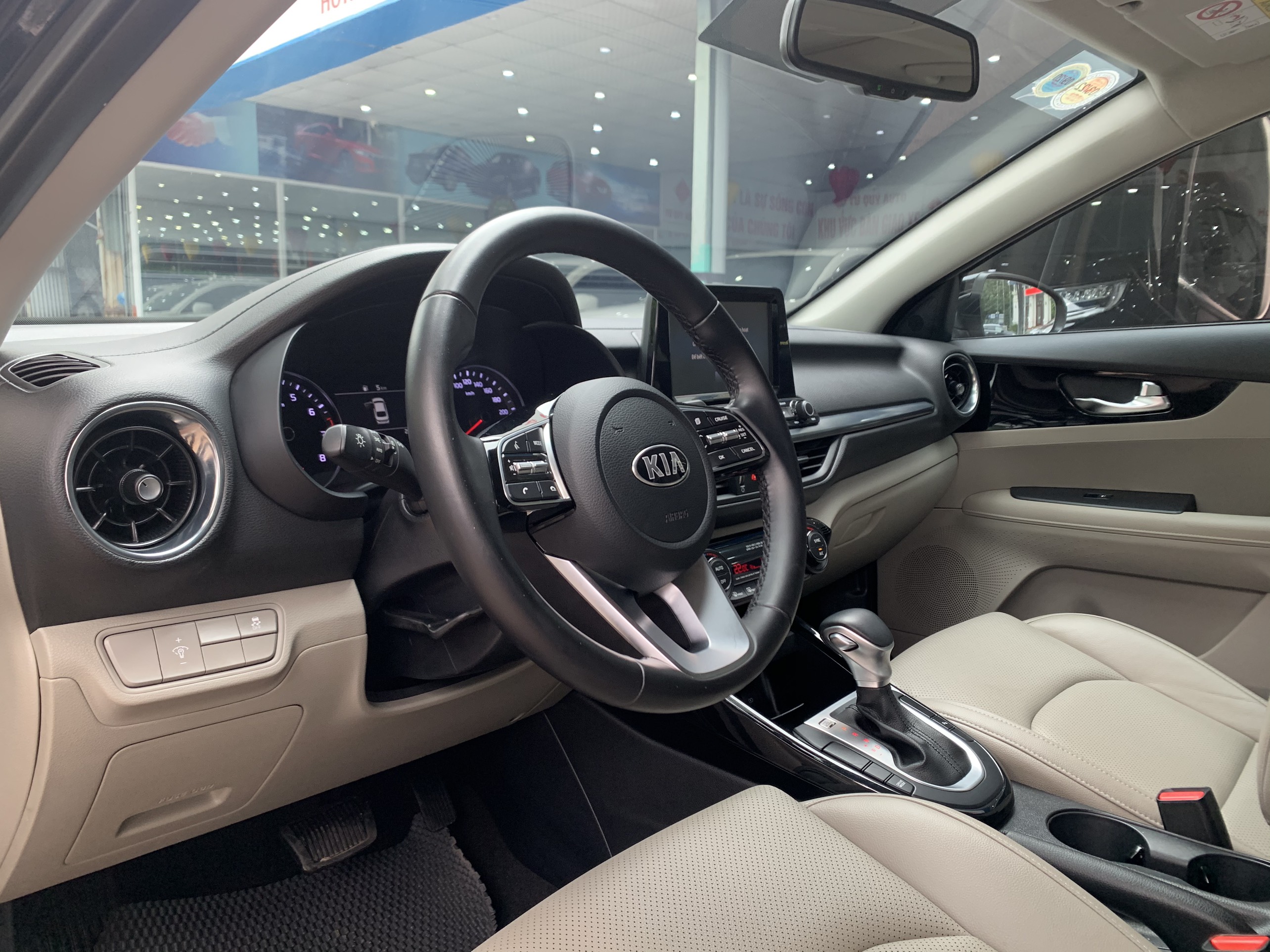 Kia Cerato Luxury 2019 - 7