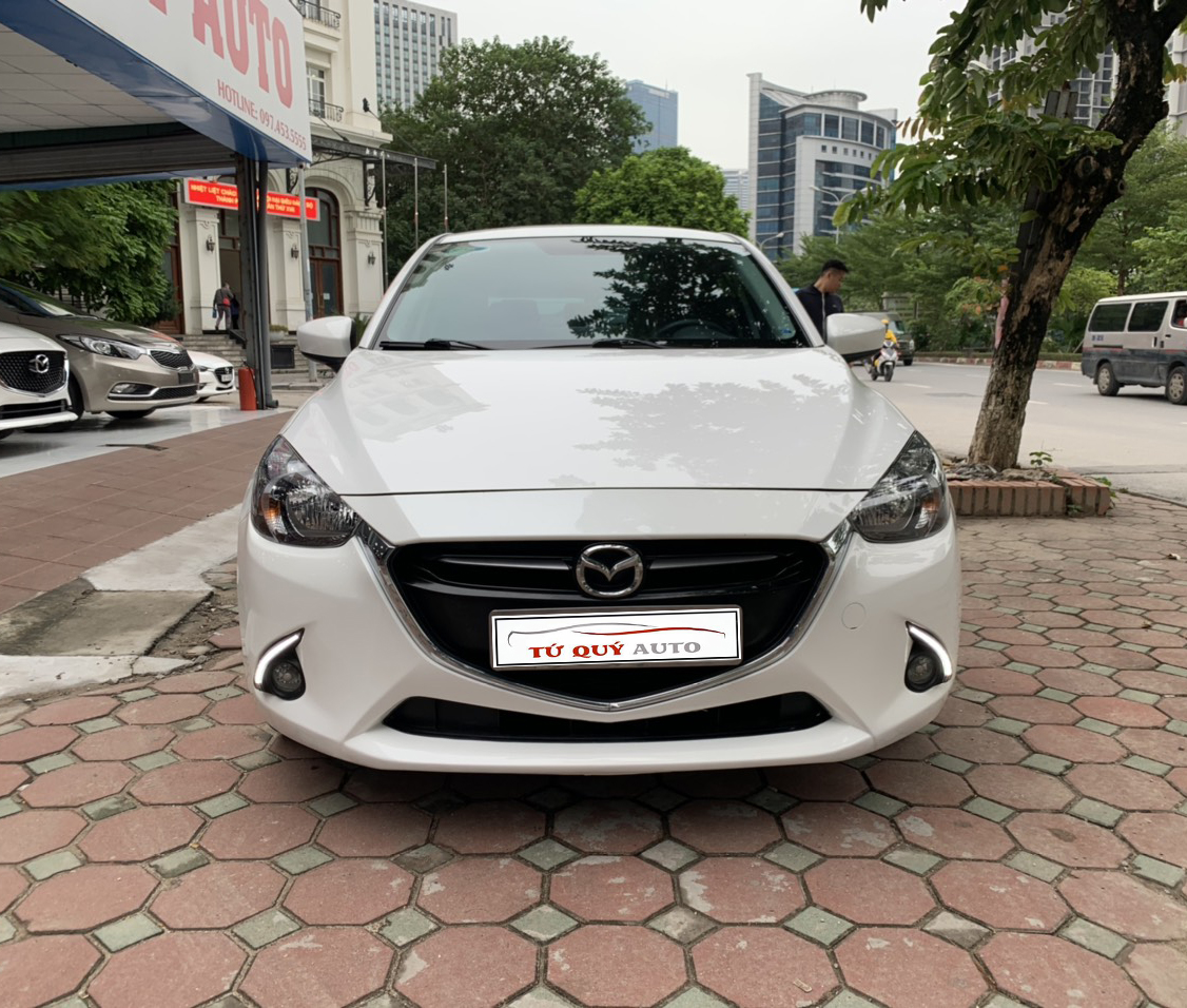 Xe Mazda 2 Sedan 1.5AT 2016 - Trắng