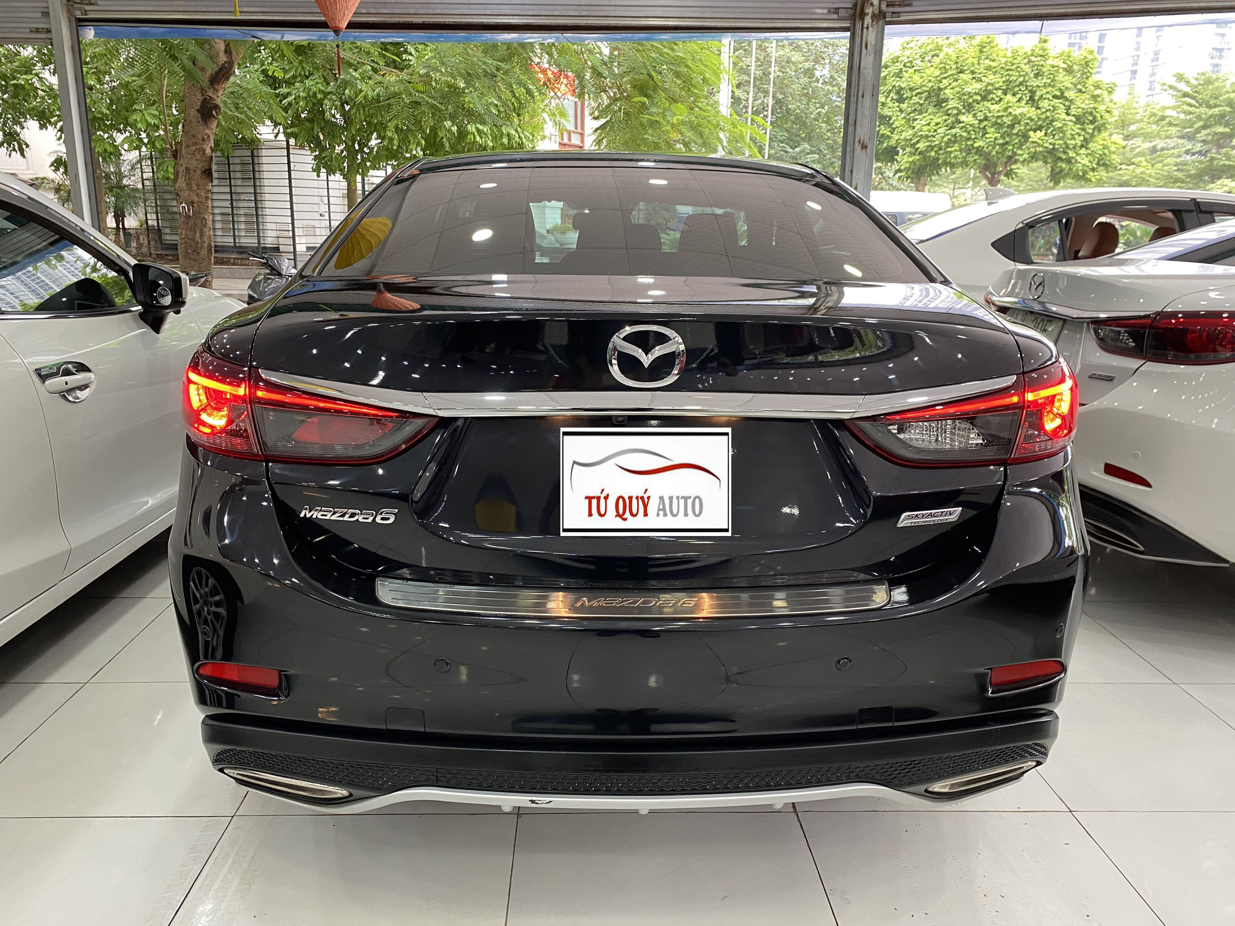 Mazda 6 Premium 2.0AT 2019 - 2