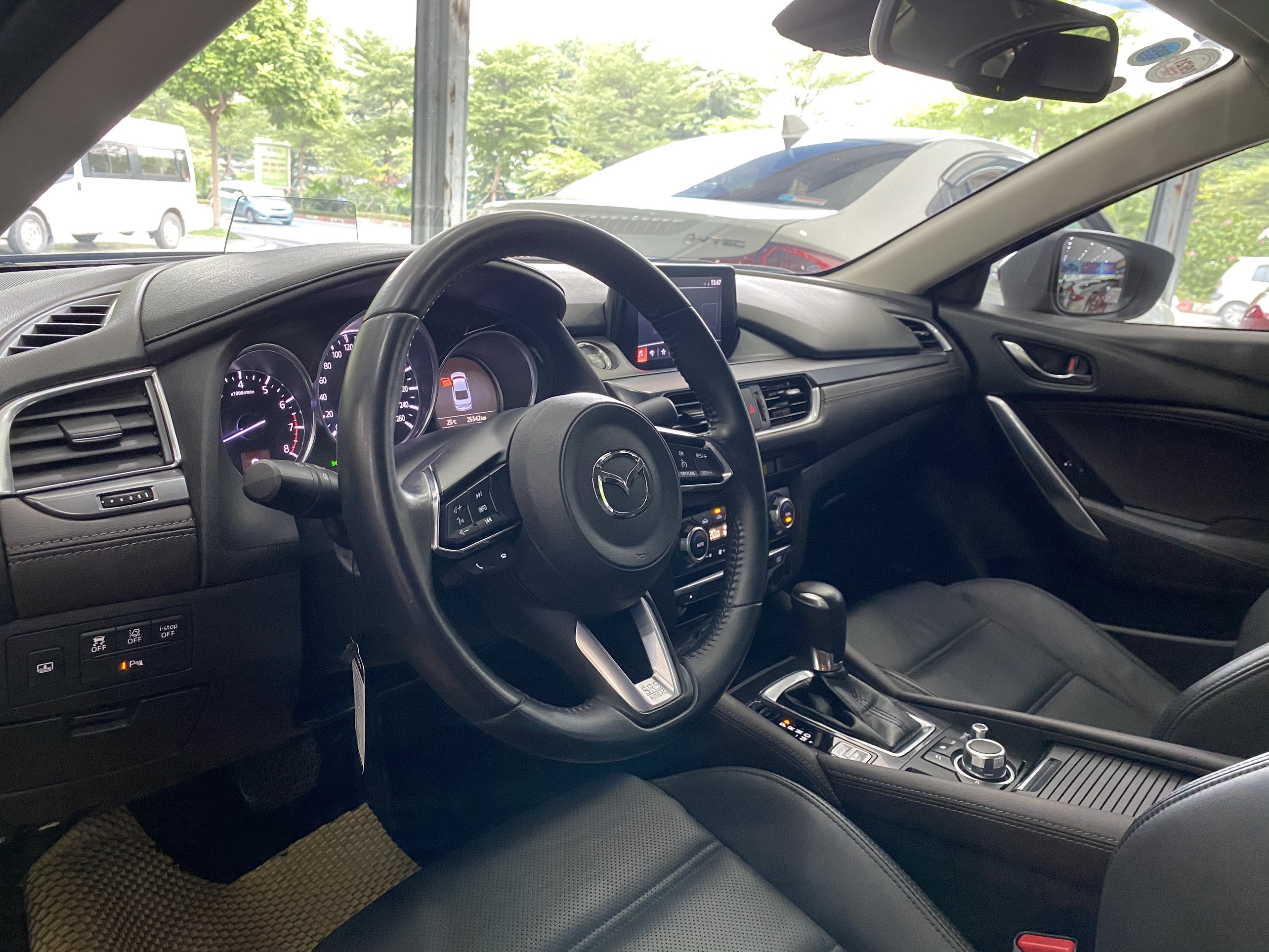 Mazda 6 Premium 2.0AT 2019 - 7