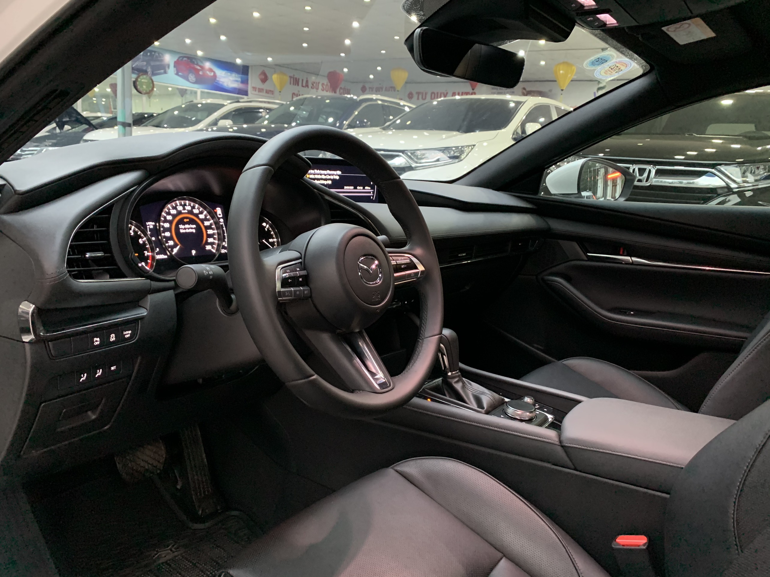 Mazda 3 HB 2.0 Luxury 2019 - 7