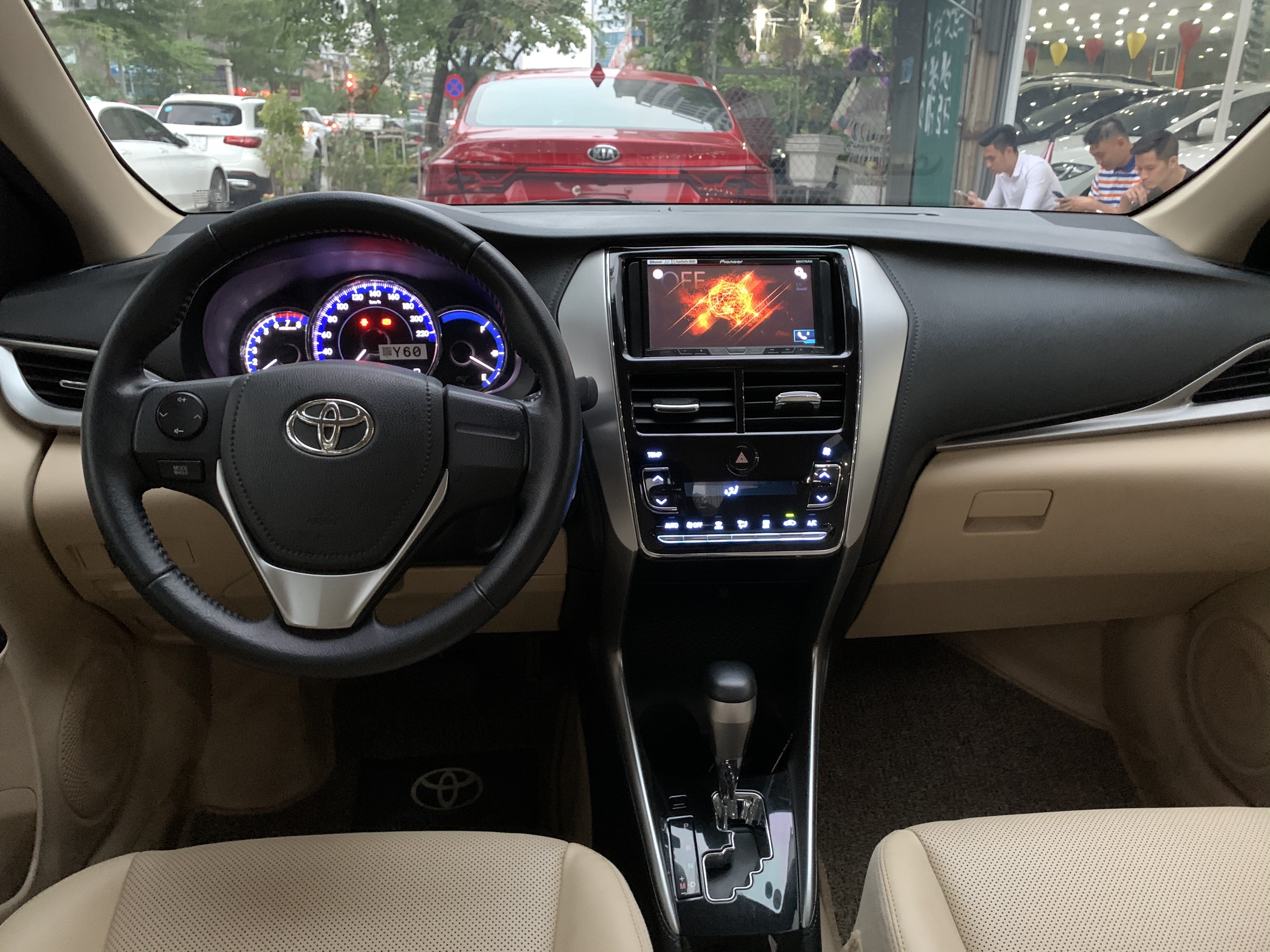 Toyota Vios 1.5G 2018 - 6