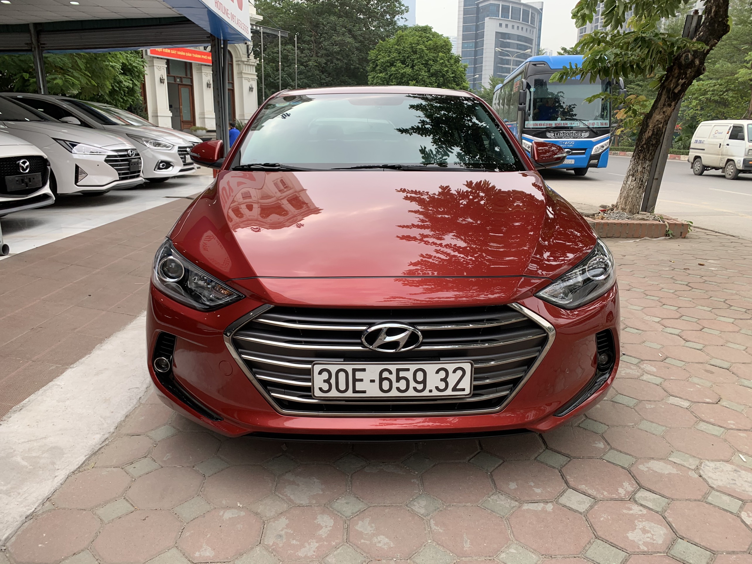 Xe Hyundai Elantra 1.6AT 2016 - Đỏ