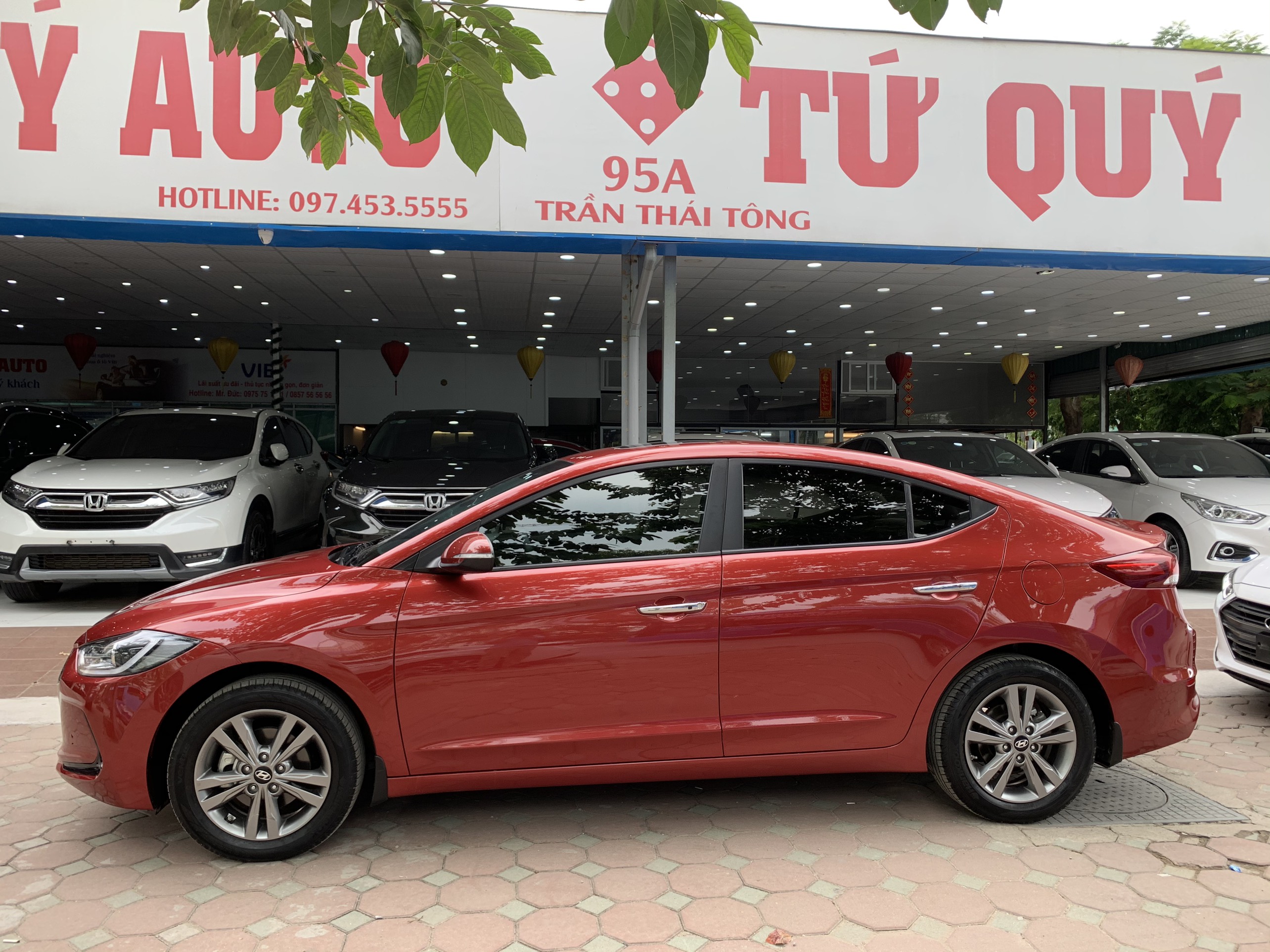 Hyundai Elantra 1.6AT 2016 - 5