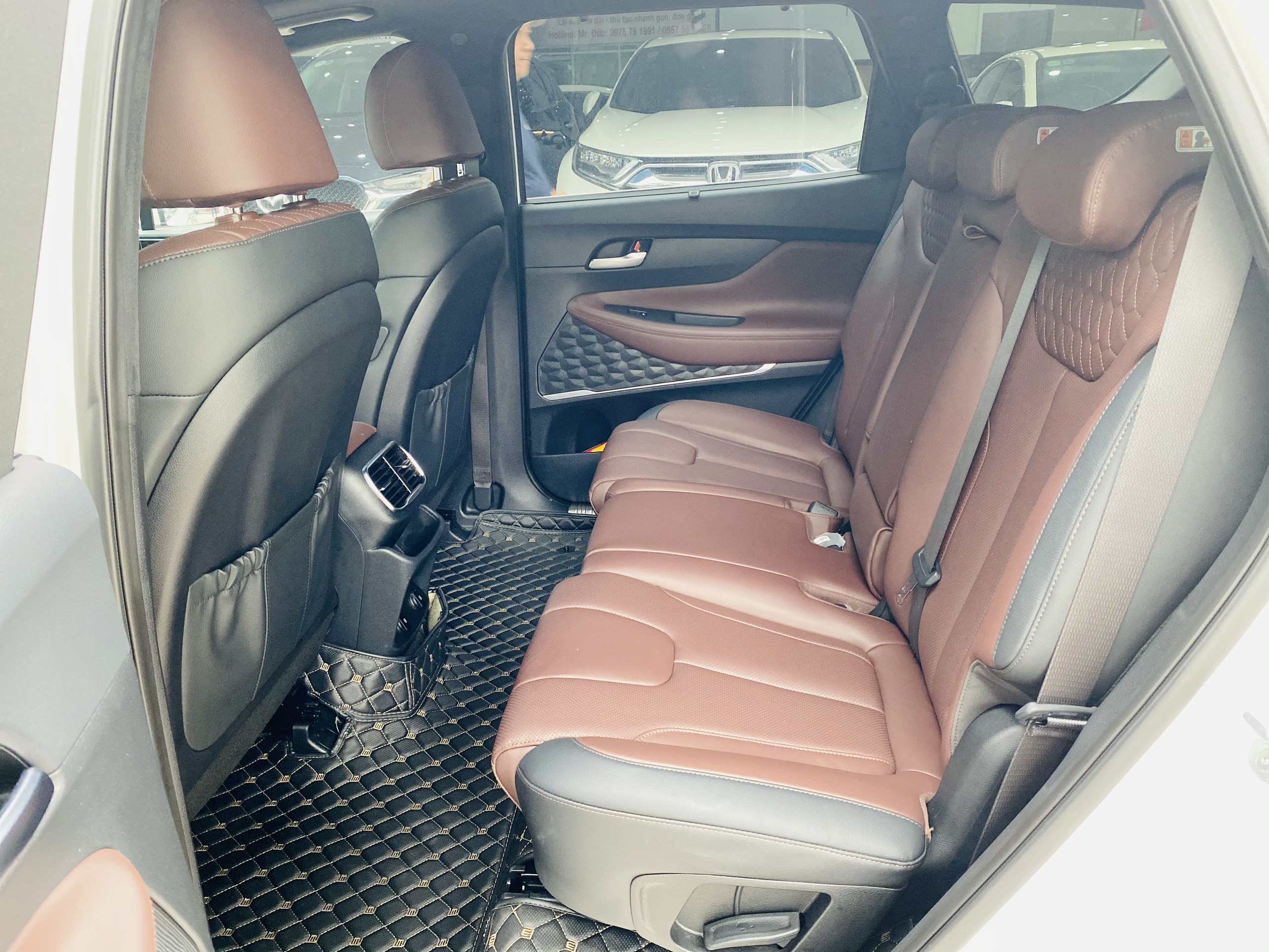 Hyundai Santa-Fe 2.4 Premium 2019 - 11