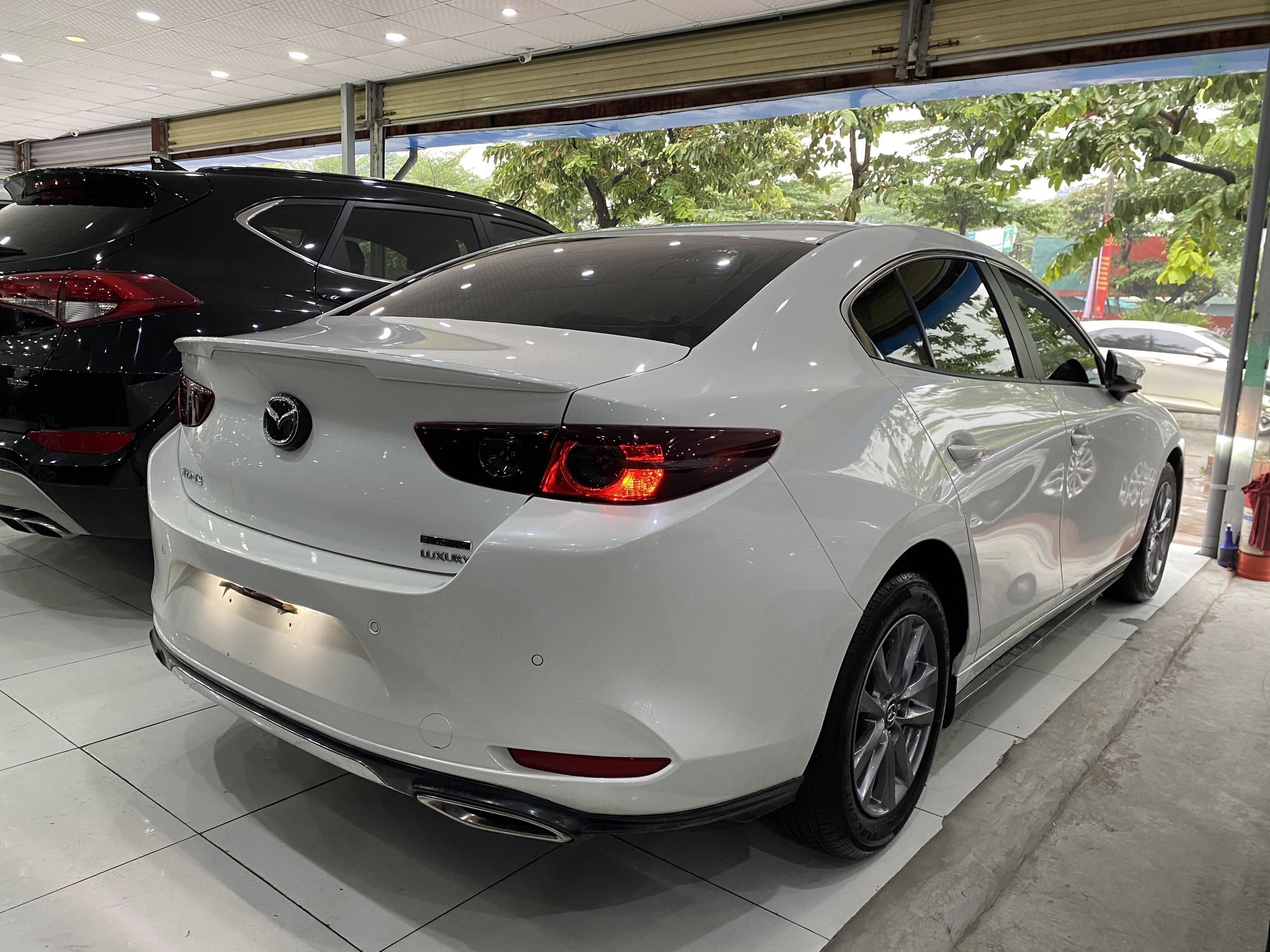 Mazda 3 Luxury 1.5AT 2020 - 4