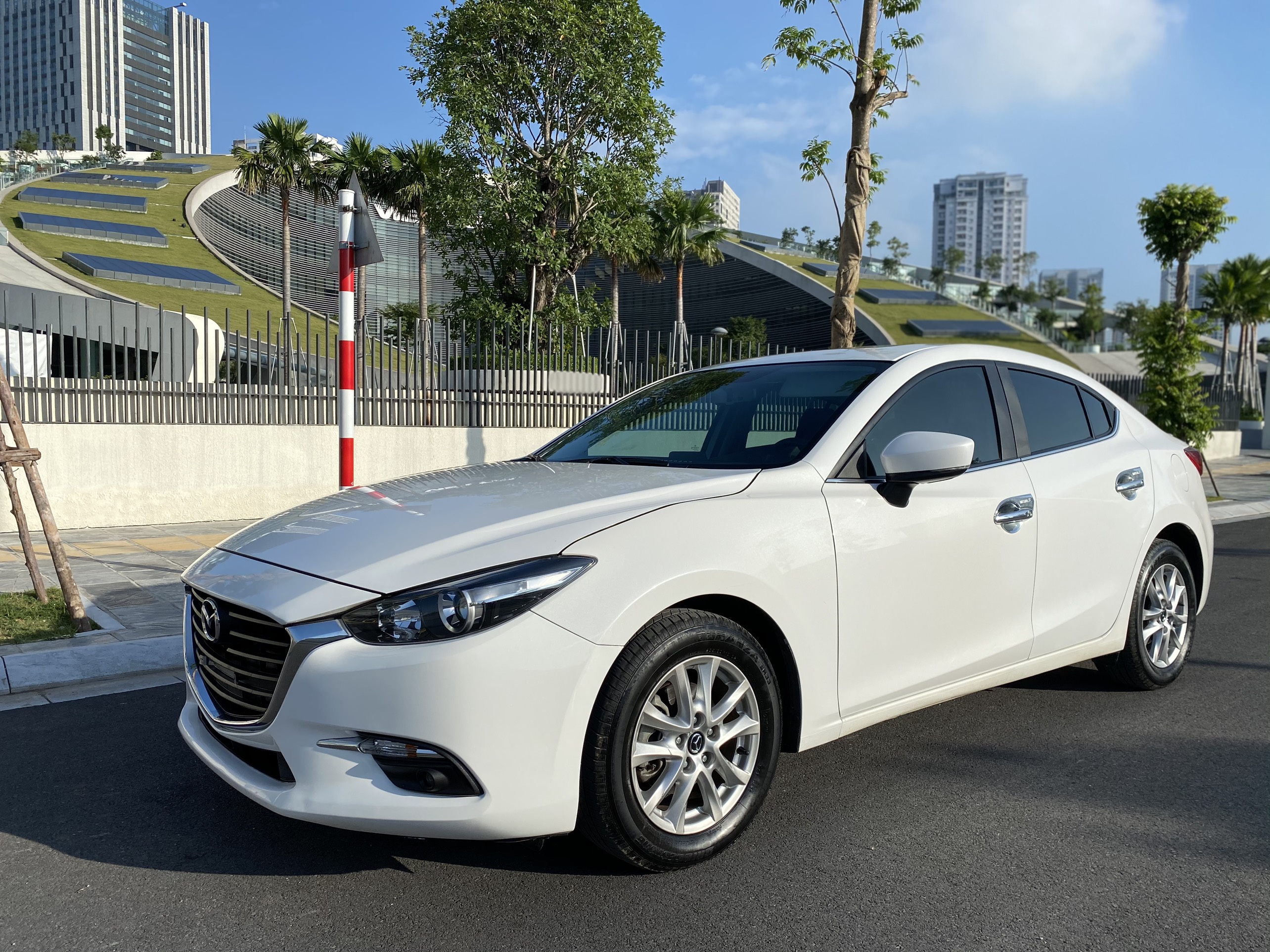 Mazda 3 Sedan 2018 - 3