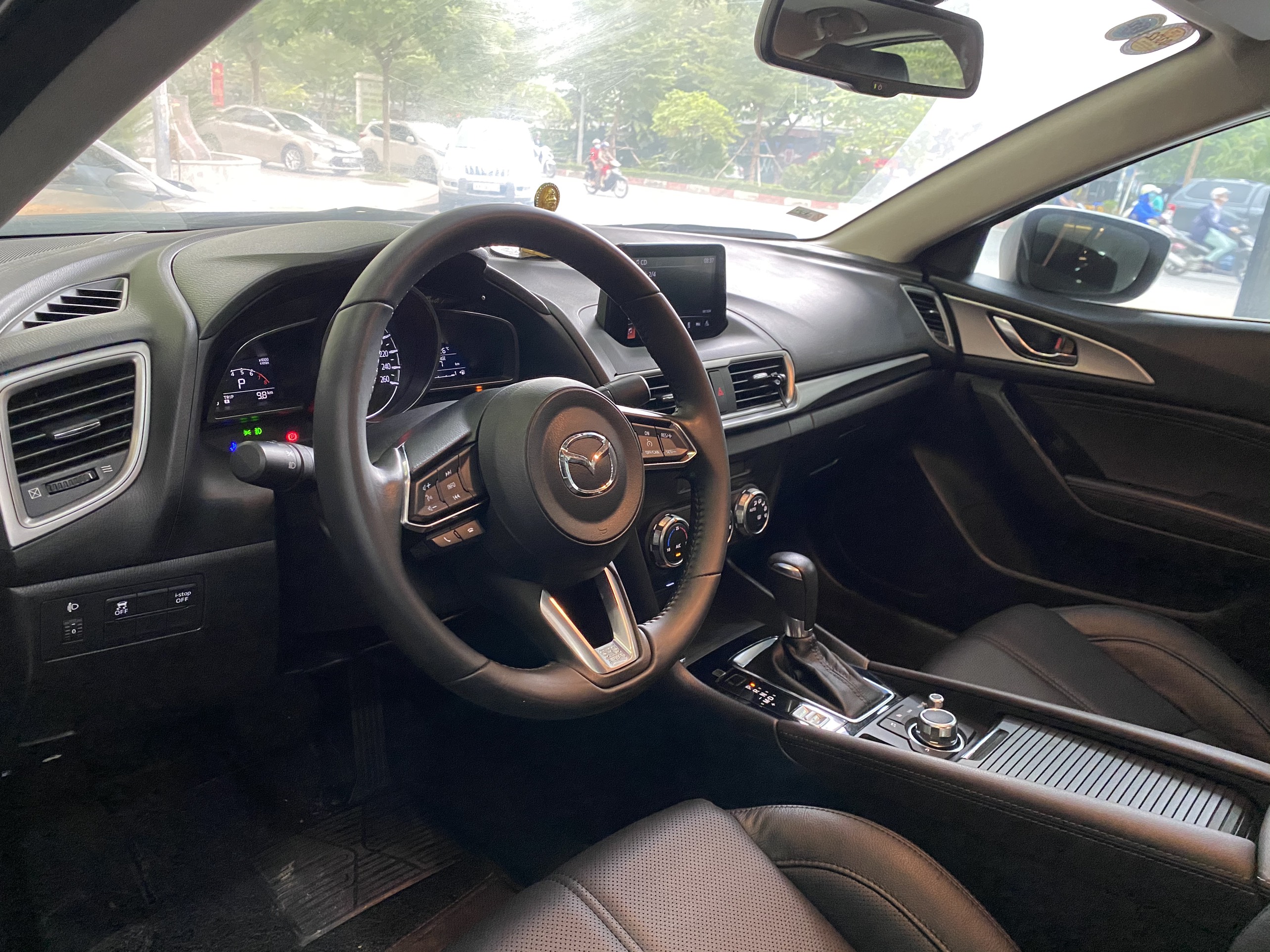 Mazda 3 Sedan 2018 - 6