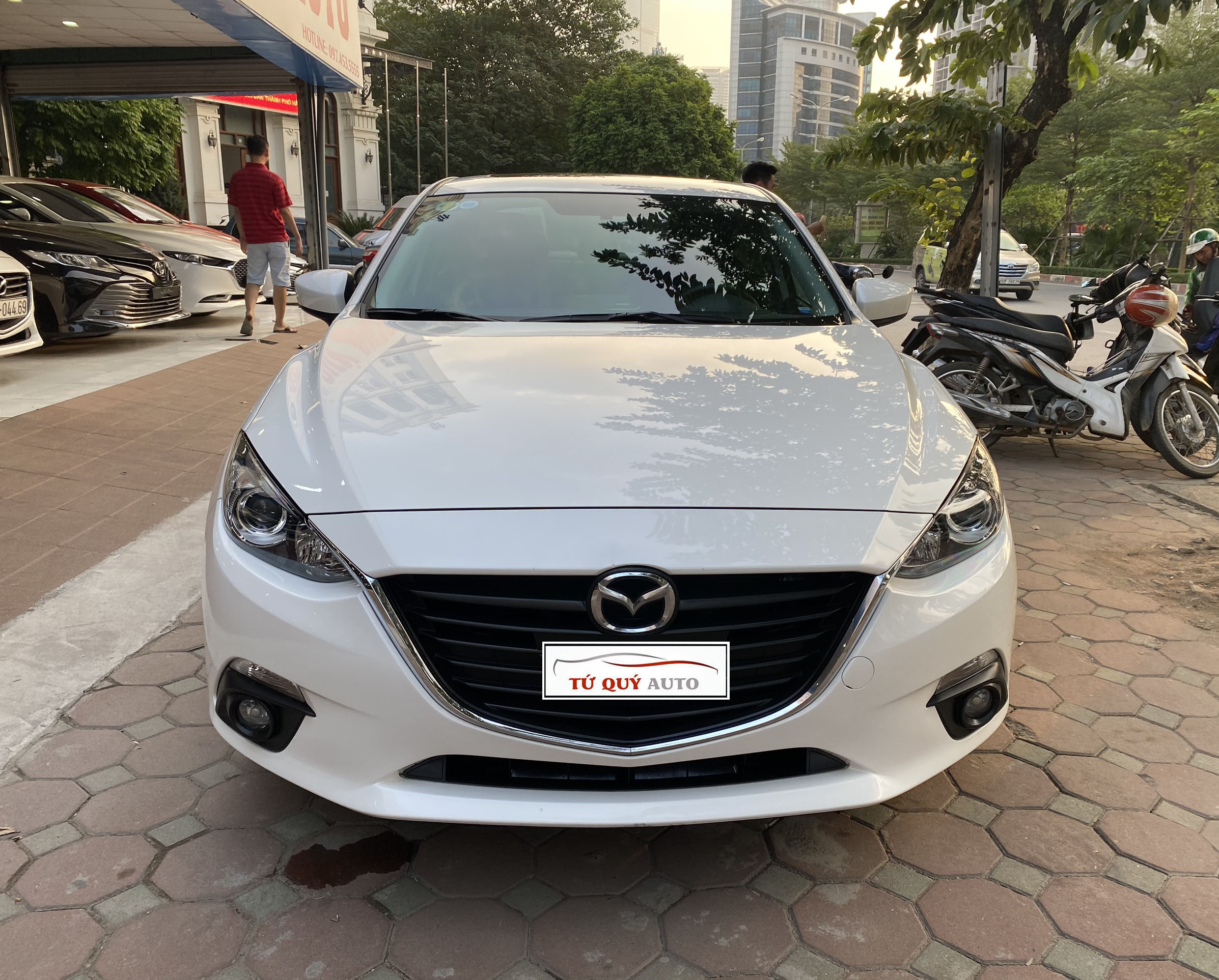 Xe Mazda 3 Sedan 1.5AT 2017 - Trắng / All New