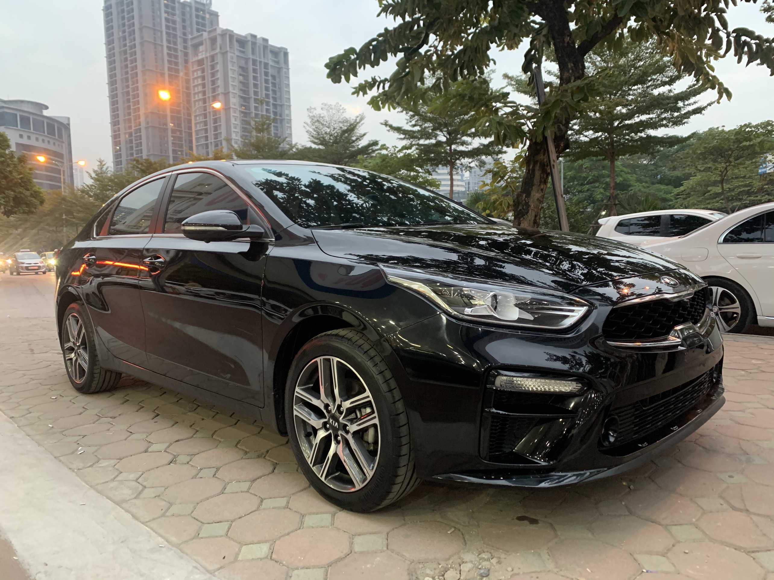 Kia Cerato Premium 2019 - 6