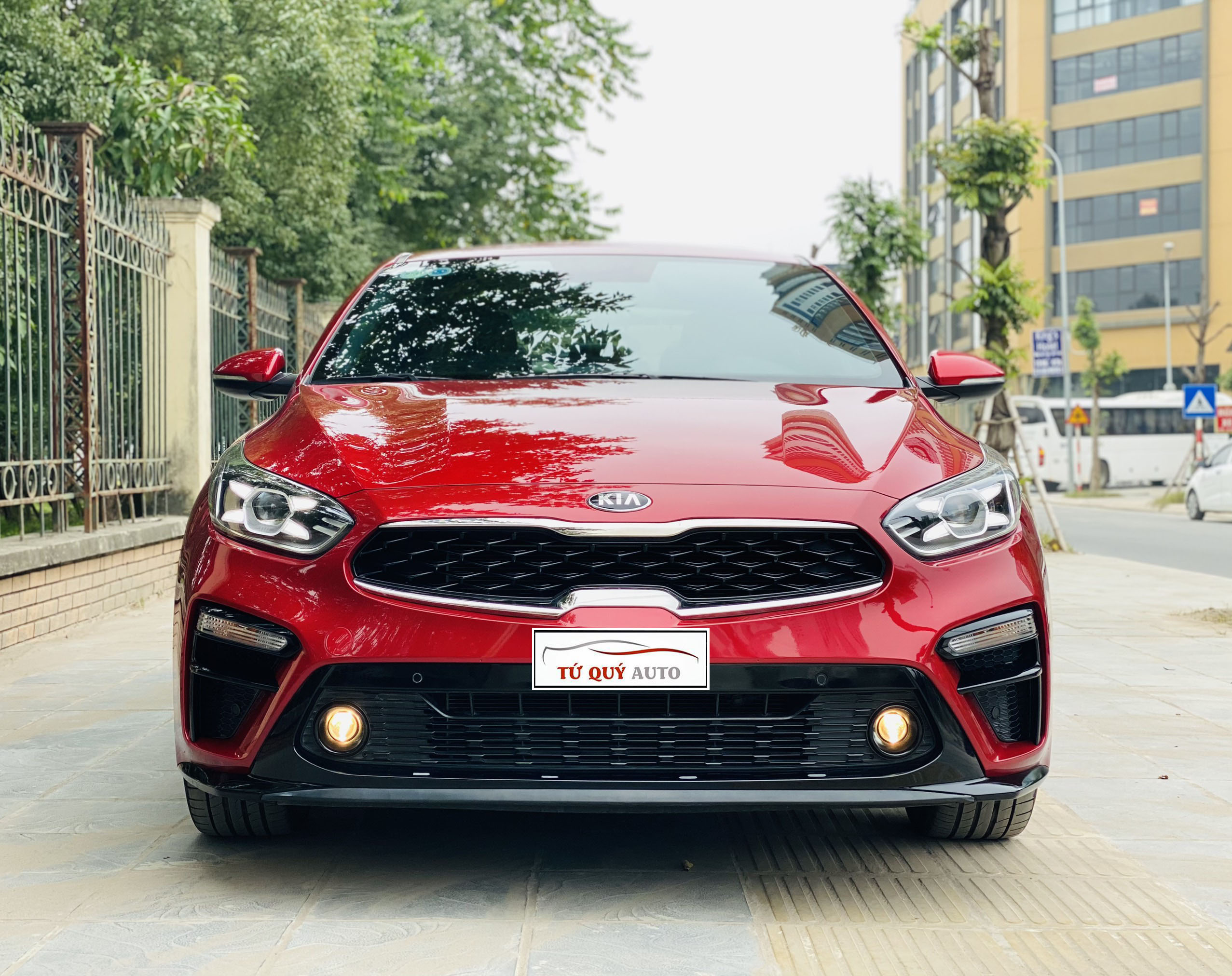 Xe Kia Cerato 2.0 AT Premium 2018 Model 2019 - Đỏ