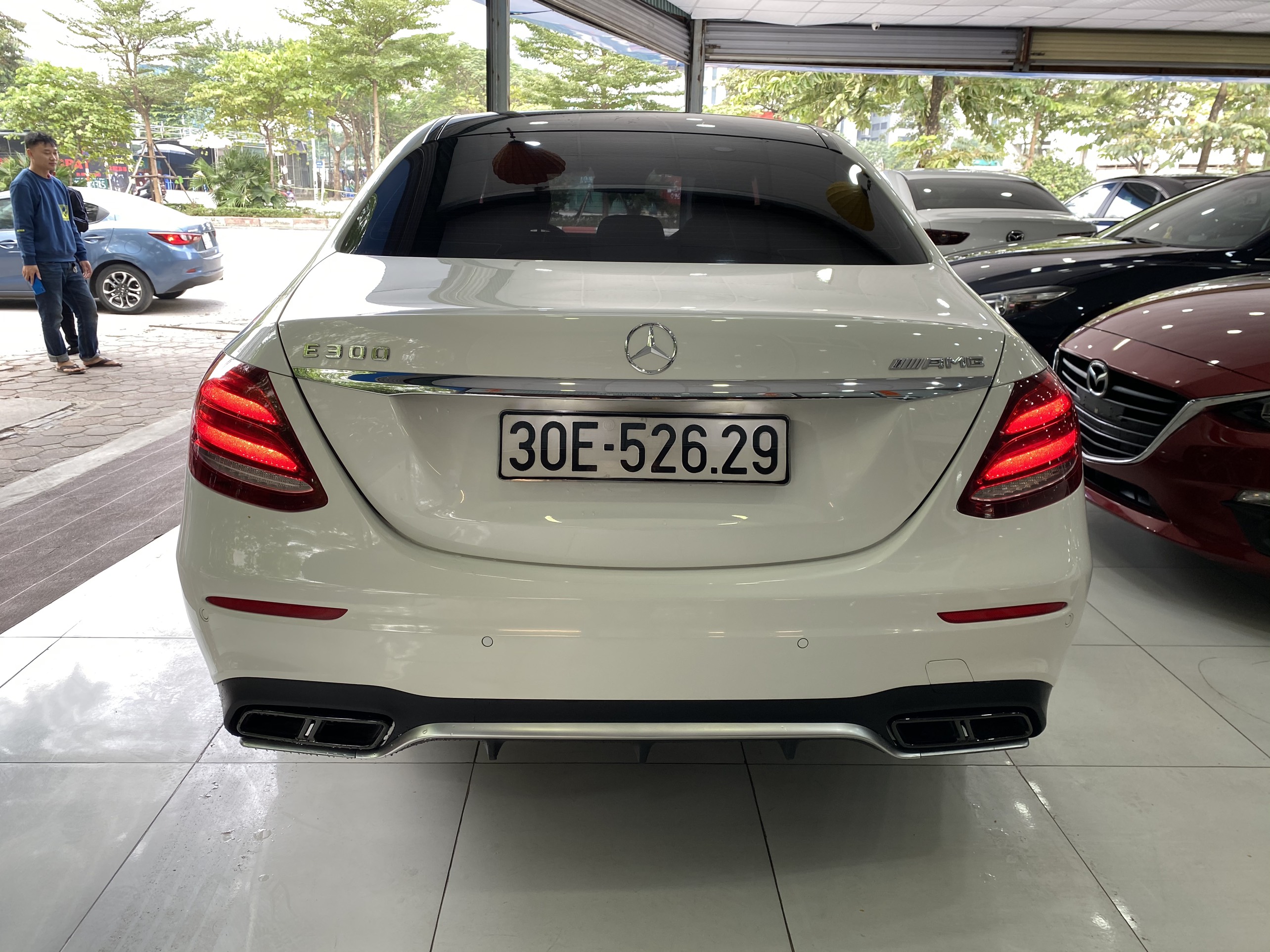 Mercedes E250 2.0AT 2016 - 2