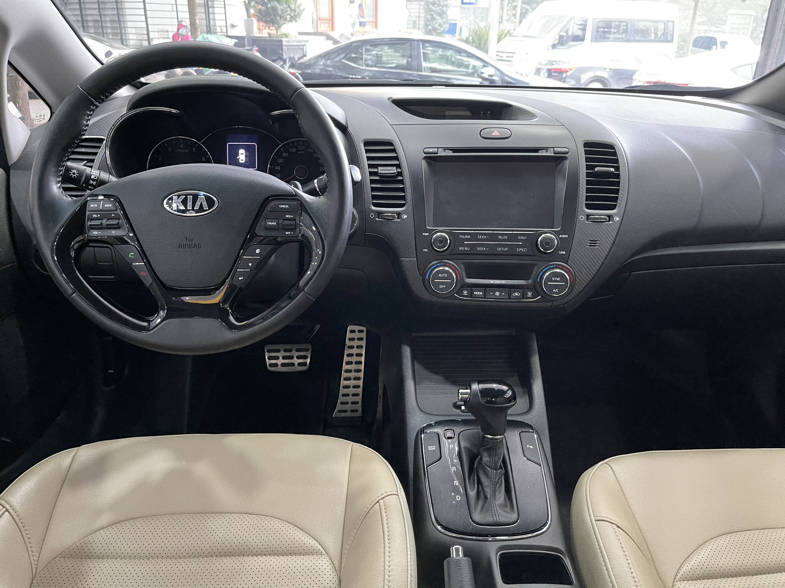 Kia Cerato 1.6AT 2017 - 5