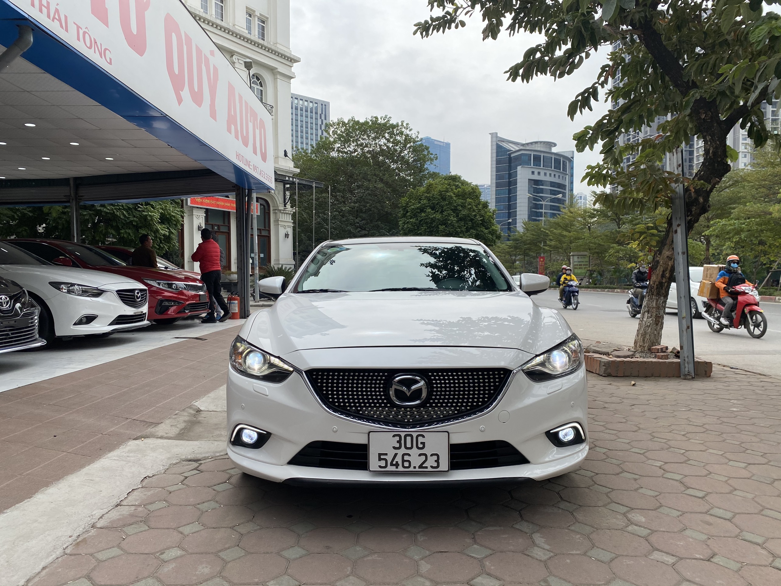 Xe Mazda 6 Sedan 2.0AT 2016 - Trắng