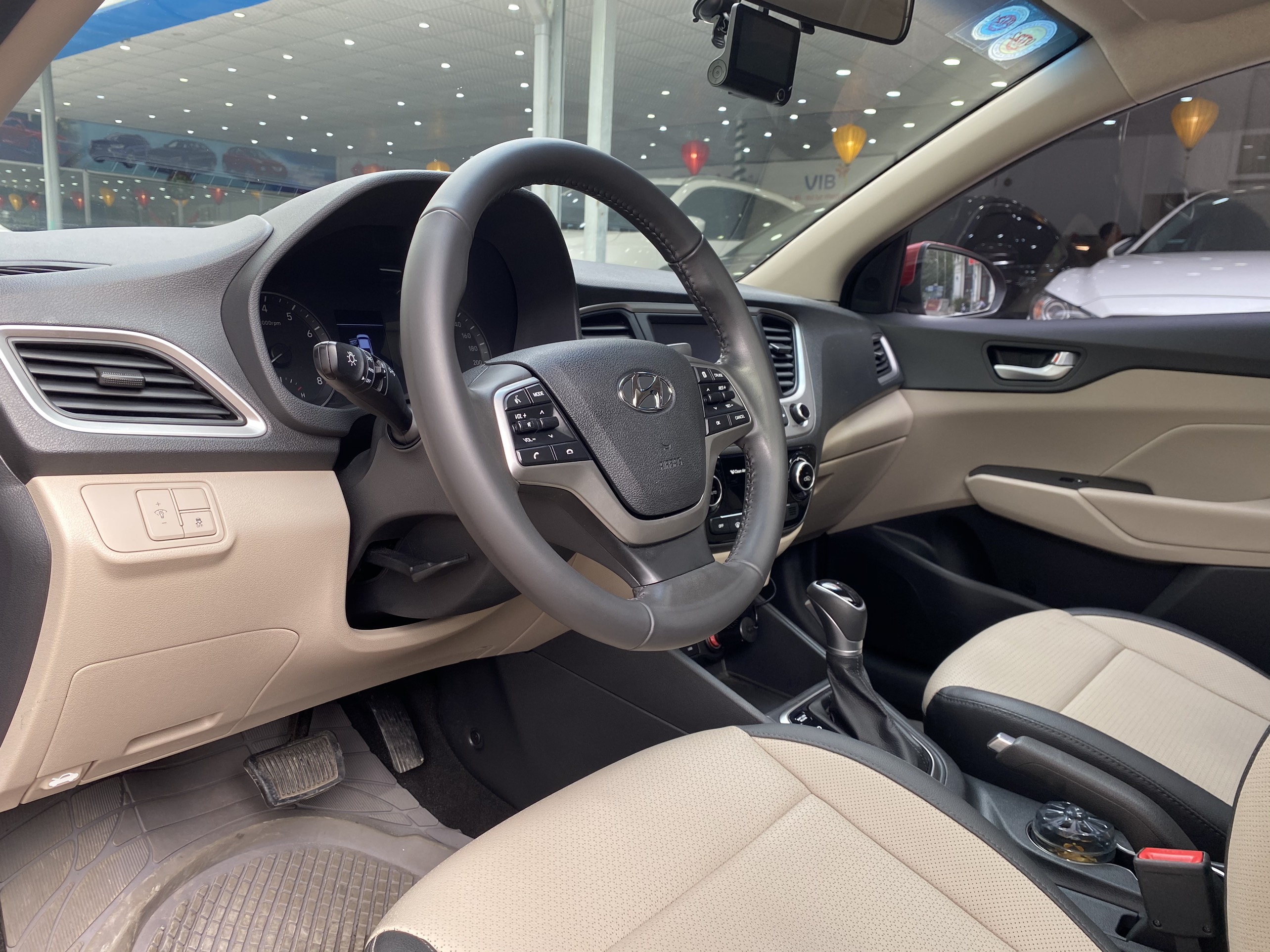 Hyundai Accent 1.4ATH 2019 - 7